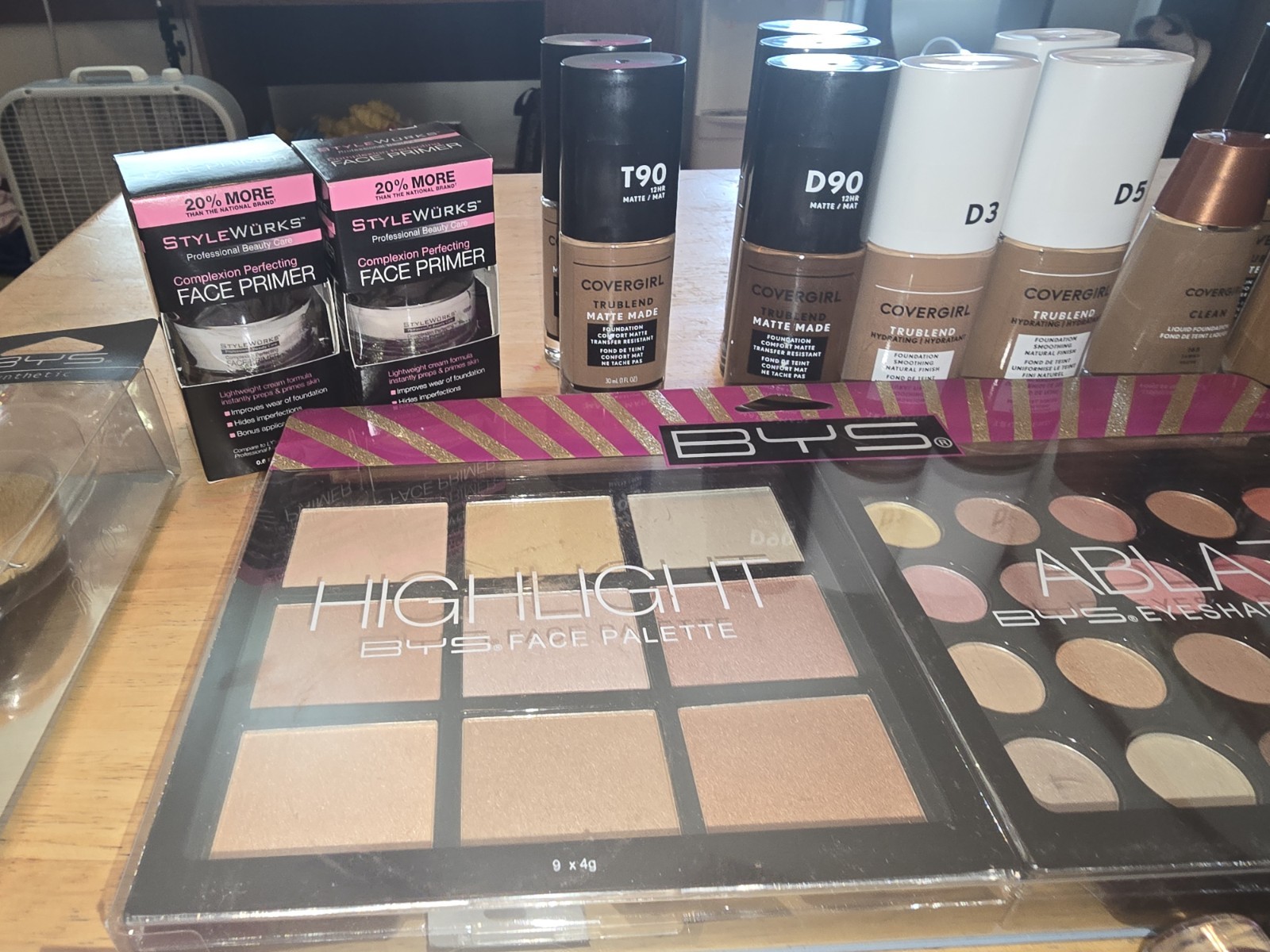 150+Pcs Health And Beauty Mixed Makeup Lot Maybelline Covergirl BYS Rimmel