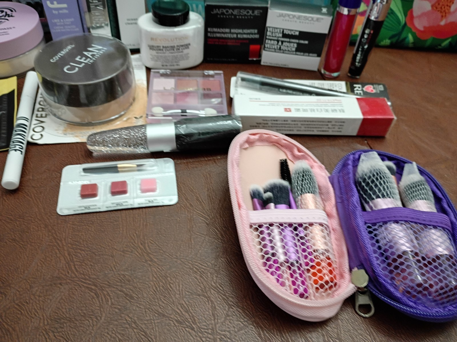 Makeup Bundle With New Items Florence, Osea, L’Oreal, JAPONESQUE