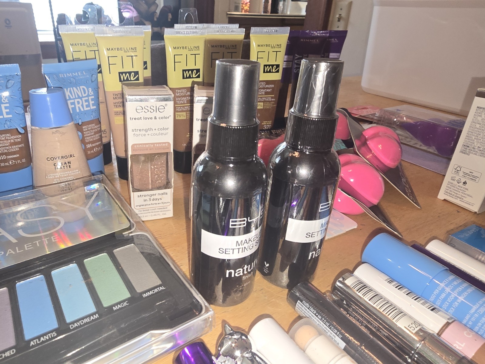 150+Pcs Health And Beauty Mixed Makeup Lot Maybelline Covergirl BYS Rimmel