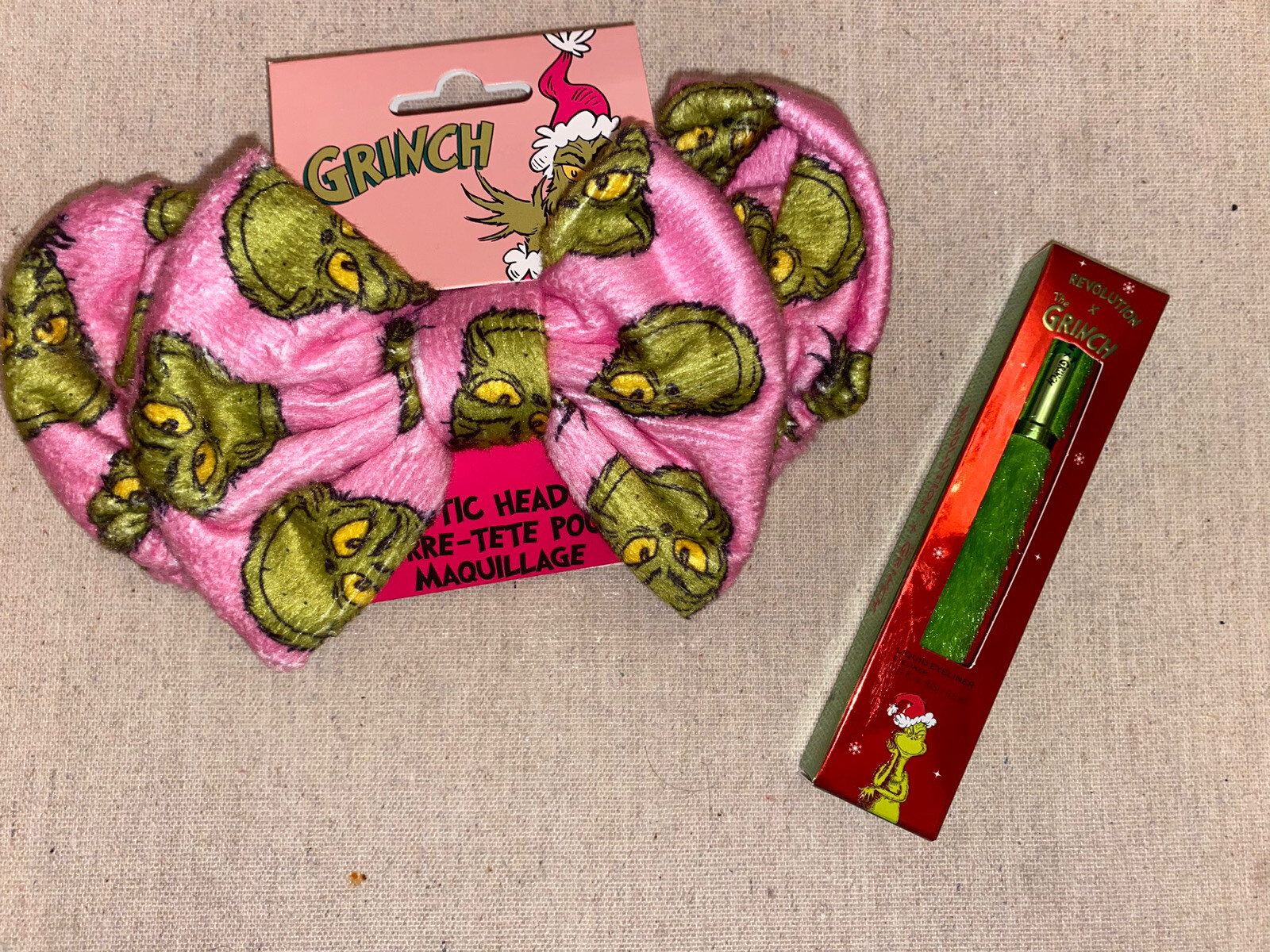 NEW / SEALED! The Grinch x Makeup Revolution Eyeliner & Headband Holiday Set 2