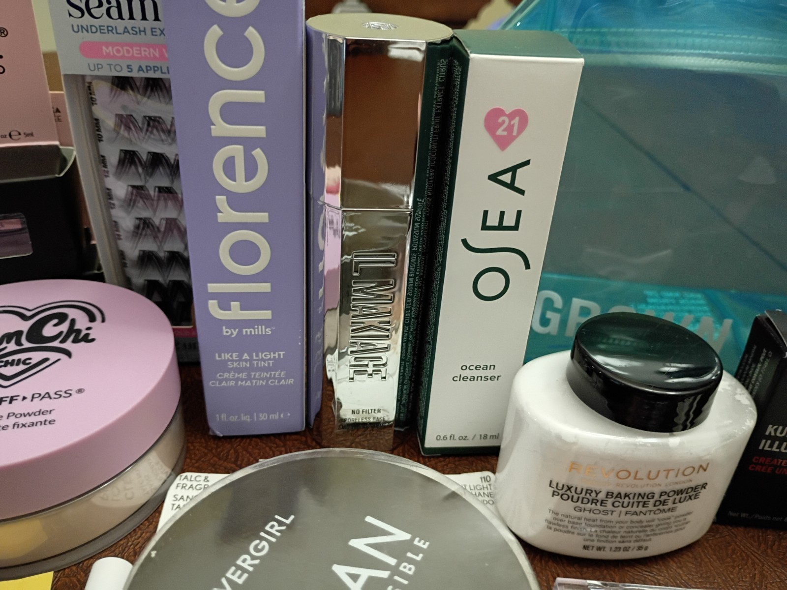 Makeup Bundle With New Items Florence, Osea, L’Oreal, JAPONESQUE