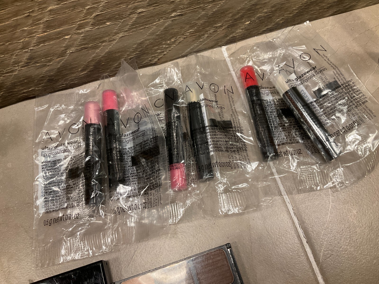Large Avon Makeup Lot Silk Wrap Lip Stick Gloss eye liner Sampler Stackable