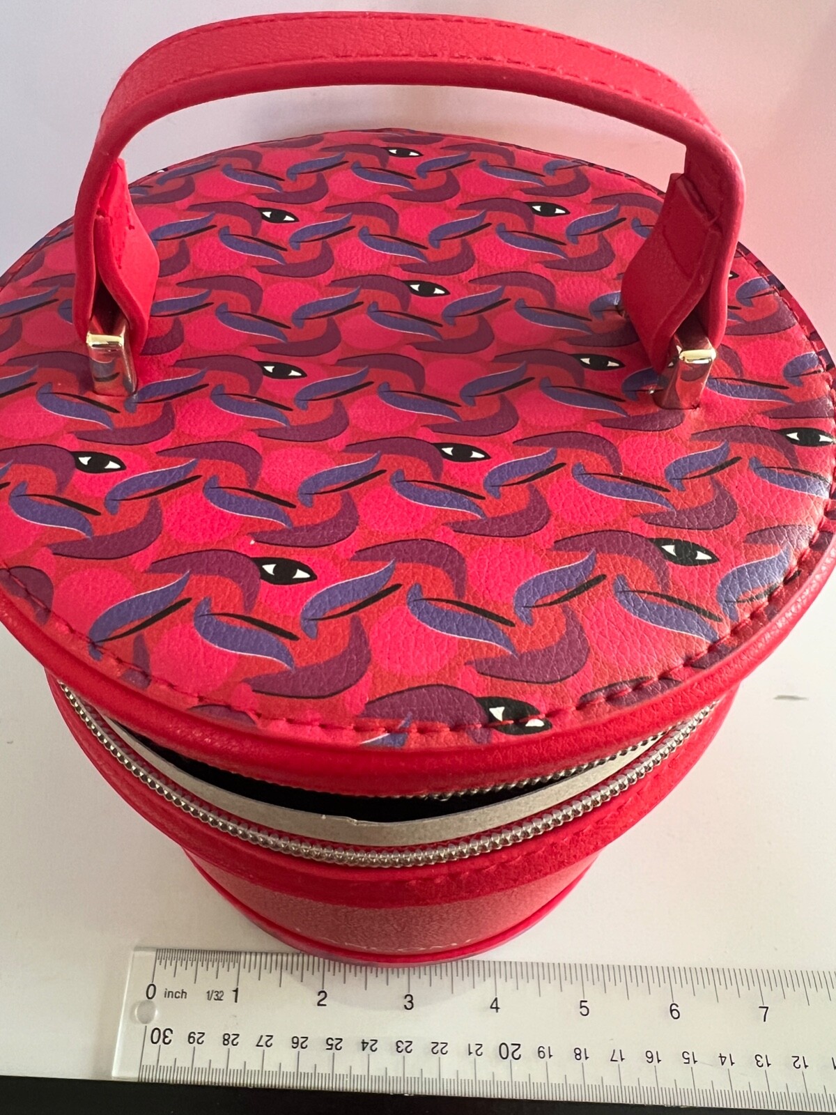 Lancôme makeup Travel Case 6″ Round Red Color NEW NO BOX”VIP GIFT RARE”FAST SHIP