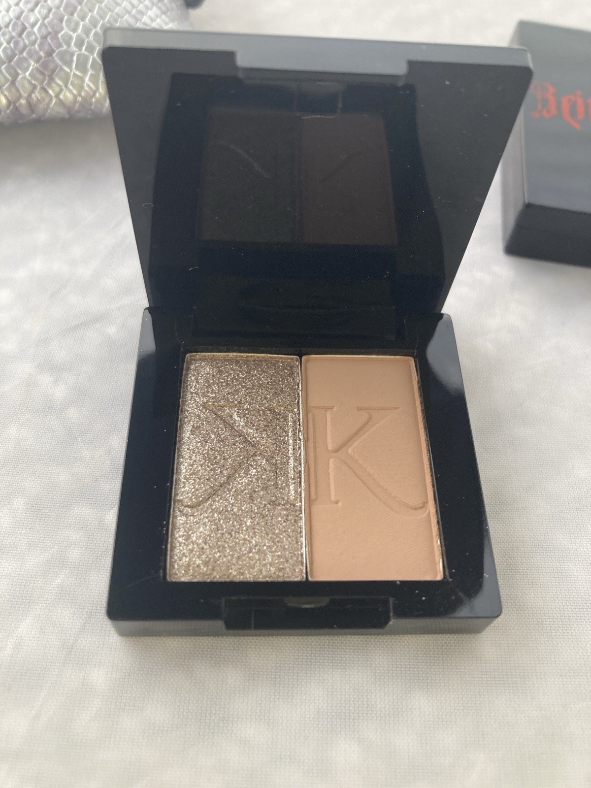 NIB! IPSY #9 Beauty Bundle Highlighter Blush Shadow Lip gloss Neutral rose brown