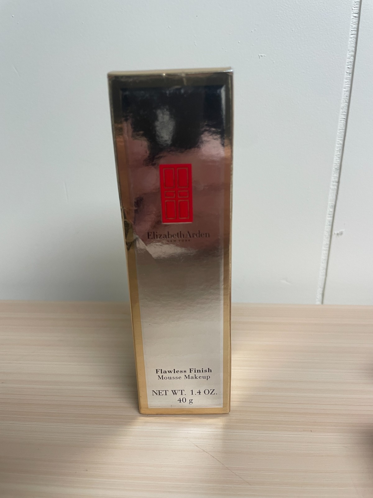 Beauty Bundle of 7 Valentino Elizabeth Arden Clarins One Size Molton Brown *