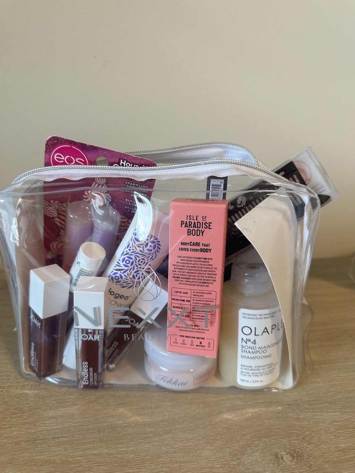 Beauty Bundle Olaplex Briogeo JOAH Nexxt Makeup Bag EOS Isle Paradise 12 Pieces