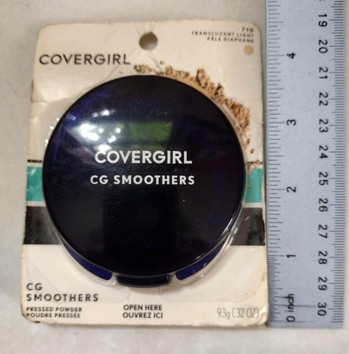 CoverGirl MAKEUP LOT OF 8 Glitter Eye Shadow Blush Contour Palette Foundation