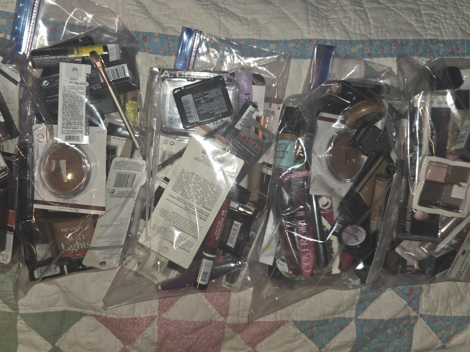 30 Piece Cosmetic Lot