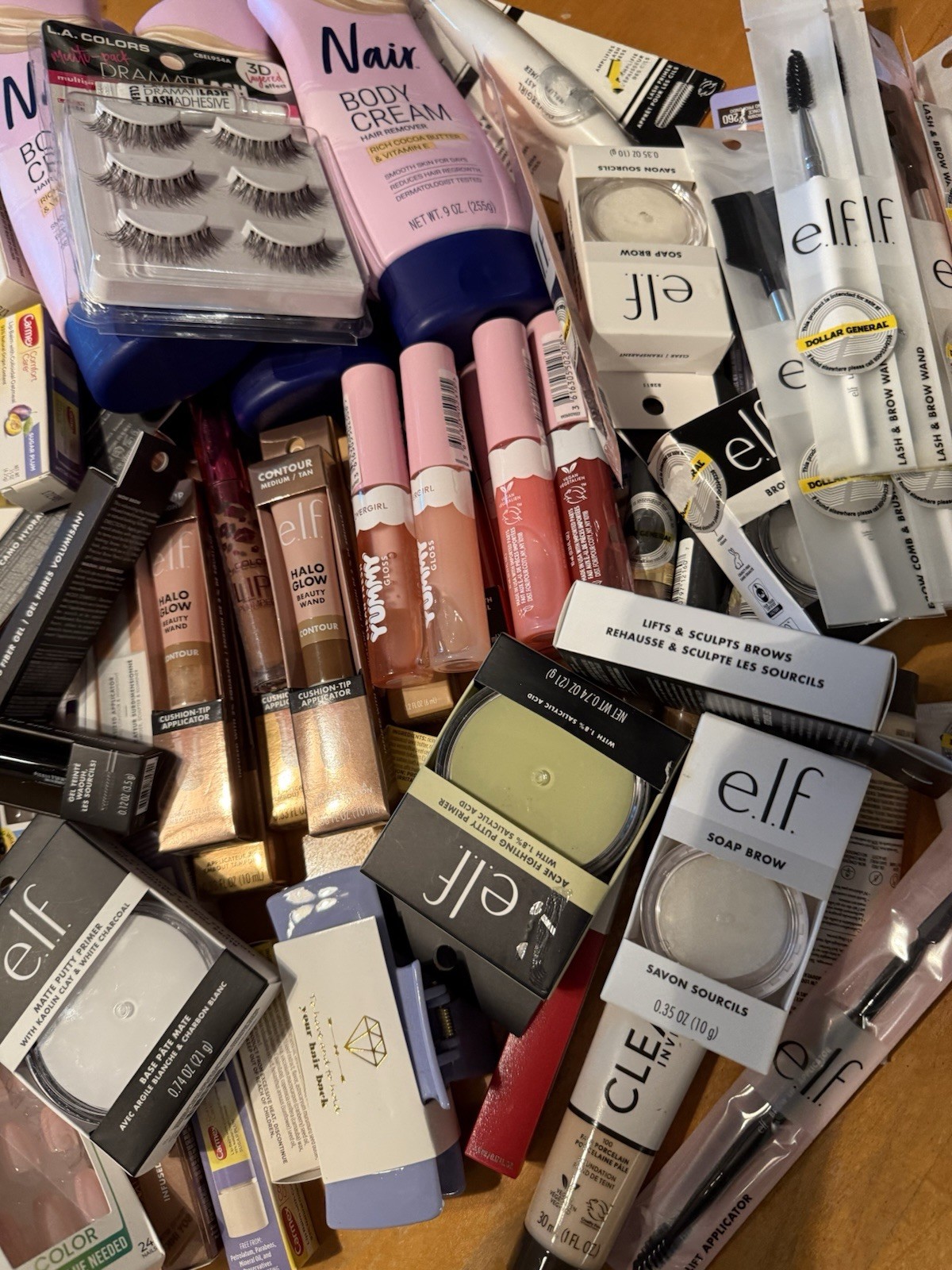 Bulk Makeup Lot, e.l.f., Kiss, L.A. ,COVERGIRL ,100pc all new resale