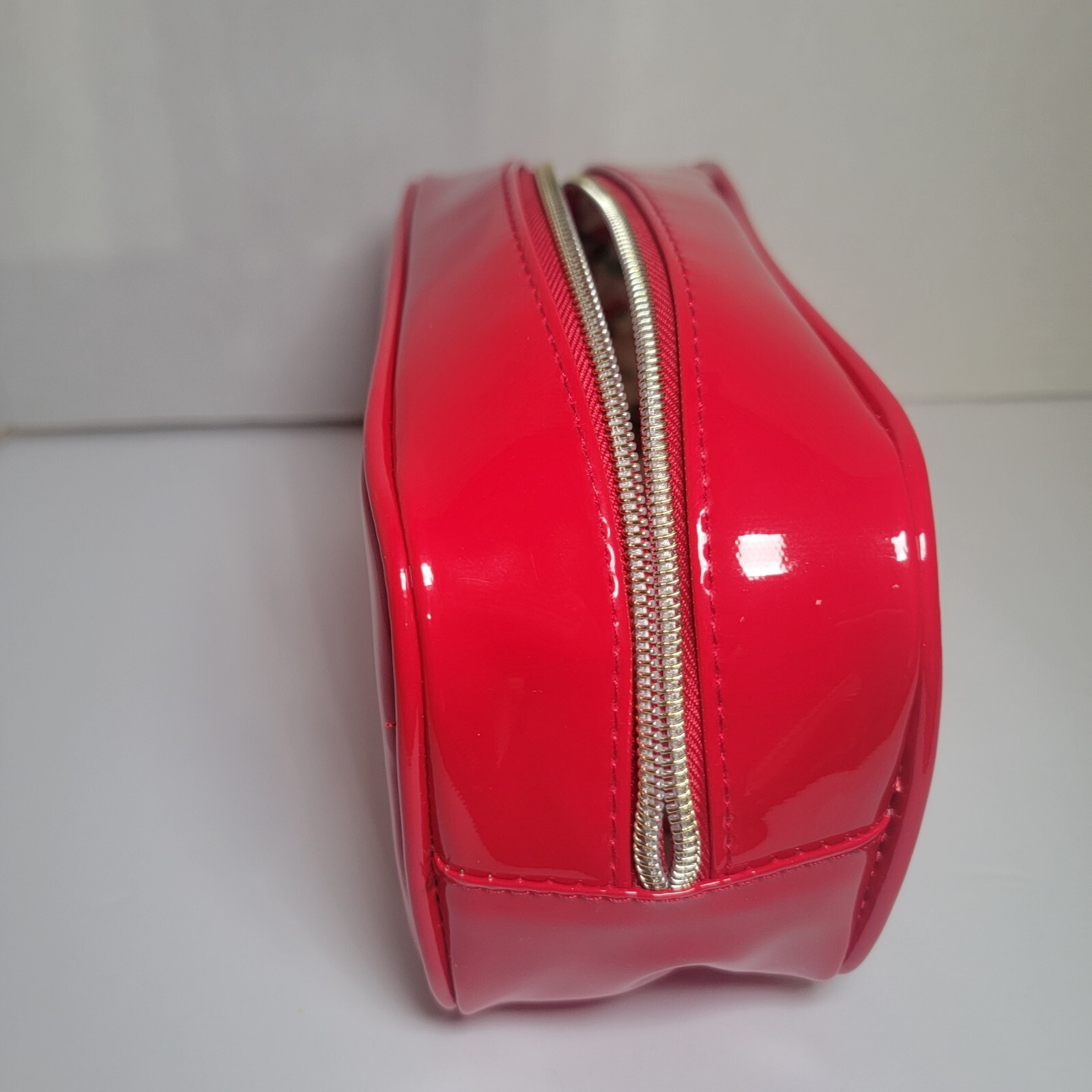 Strawberry Shortcake Large Makeup Cosmetic Bag & 4 Eye Brushes & 2 Applicators