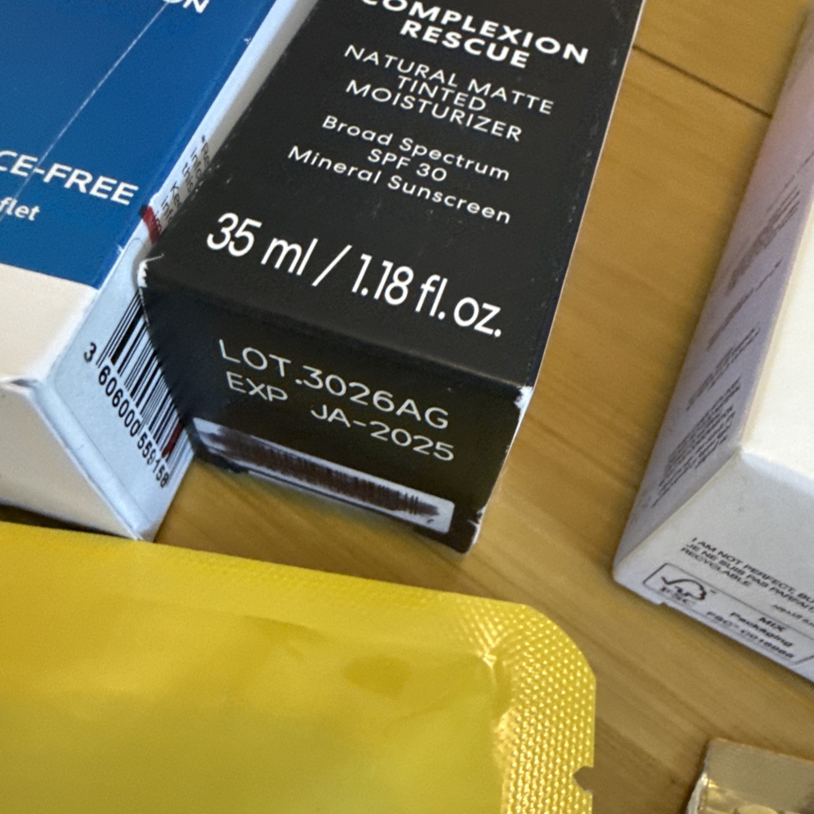 Reseller Lot La Roche Posay Glowish BareMinerals Masks Makeup Expired
