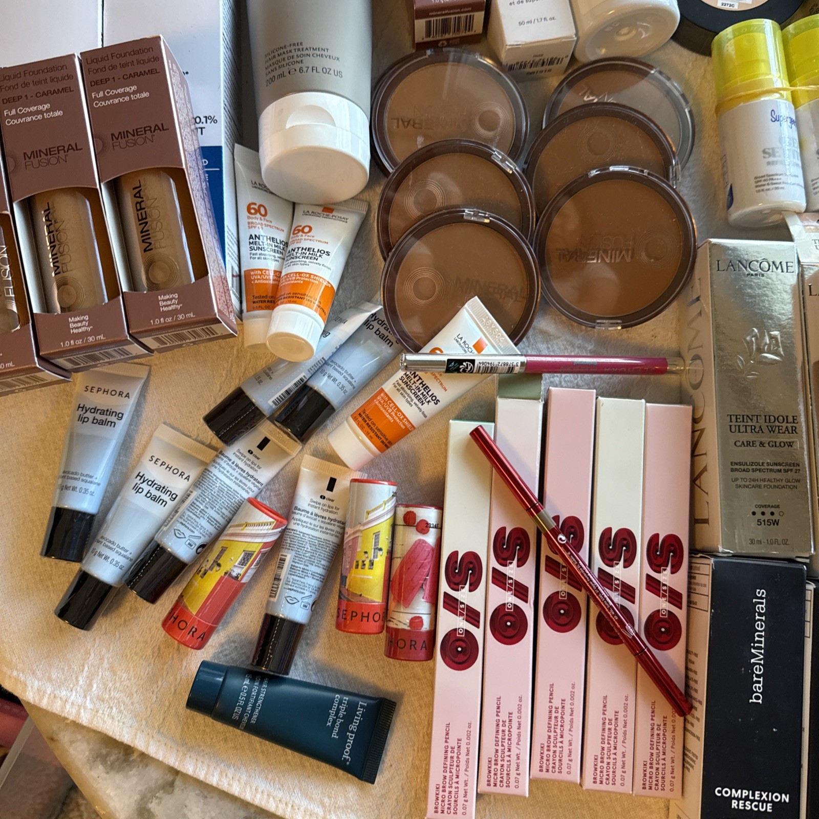 High-End Beauty Mystery 5 Pieces Box Sephora La Roche Lancôme Hudabeauty Fullsz