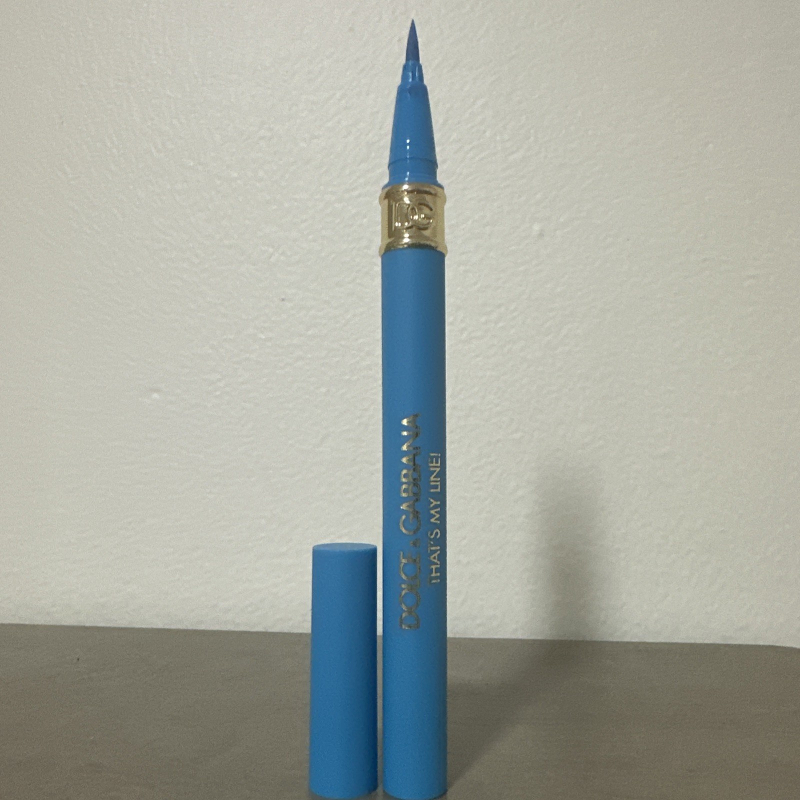 Dolce and Gabbana waterproof eyeliners That’s My Line!24H Lasting Baby Blue #05