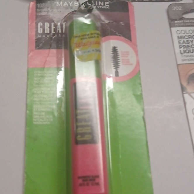 COVERGIRL, Maybelline, L’Oreal, Revlon, Rimmel Eye Makeup, Full Size Lot