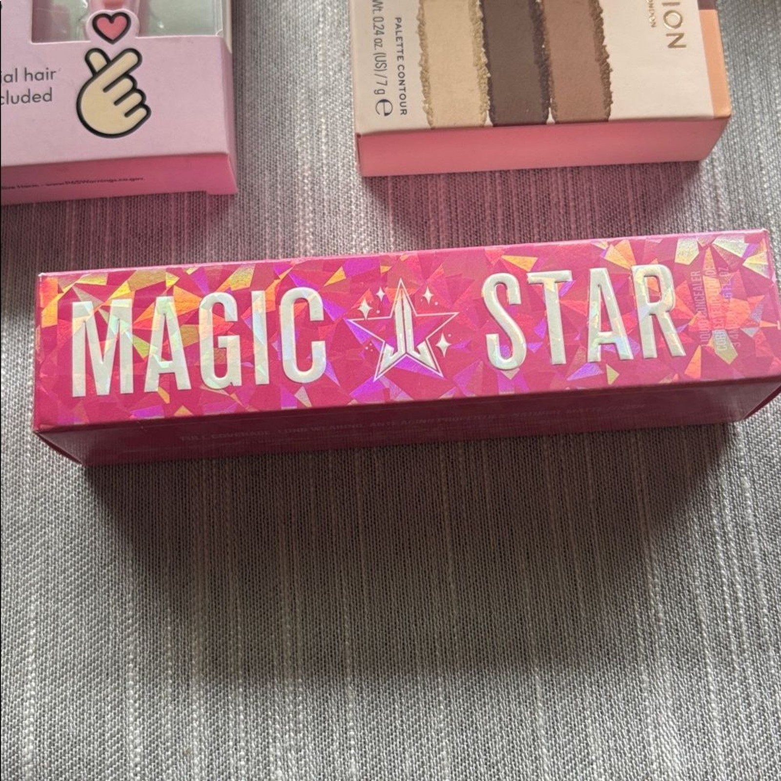 NWT New Light – Jeffree Star Revolution Kaja Makeup Bundle of 8 Items Light