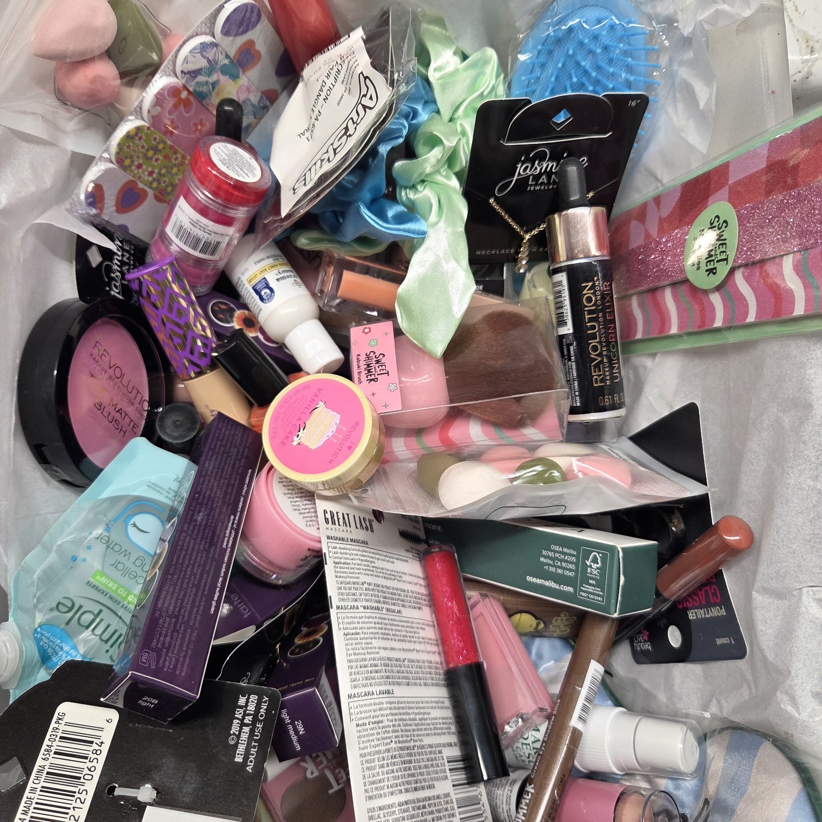 Huge Makeup Lot New Bundle High-end Cosmetics Beauty Jewelry 24 Pcs