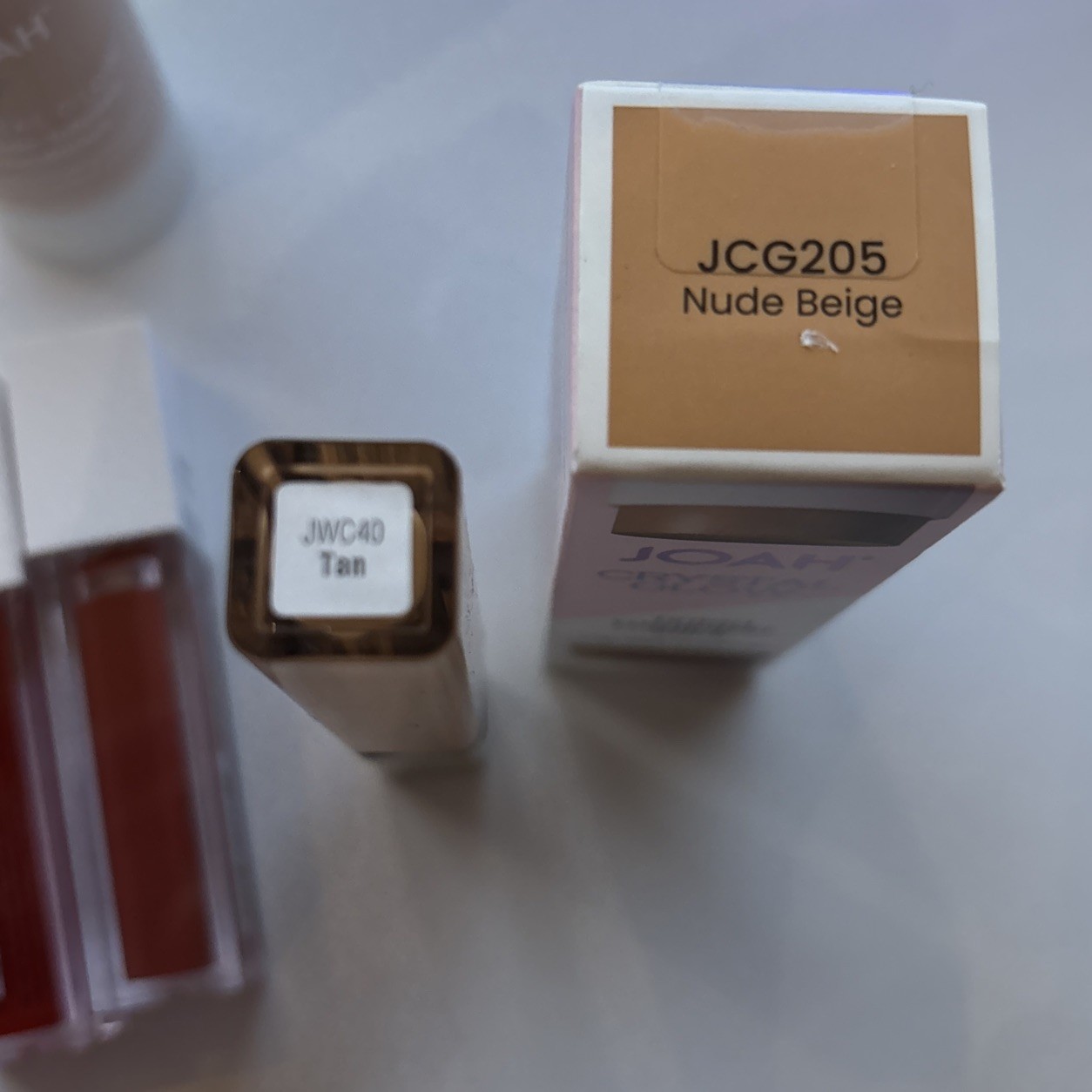 5 Piece JOAH Bundle – Lip Color, Foundation, Tinted Luminizer. See Description