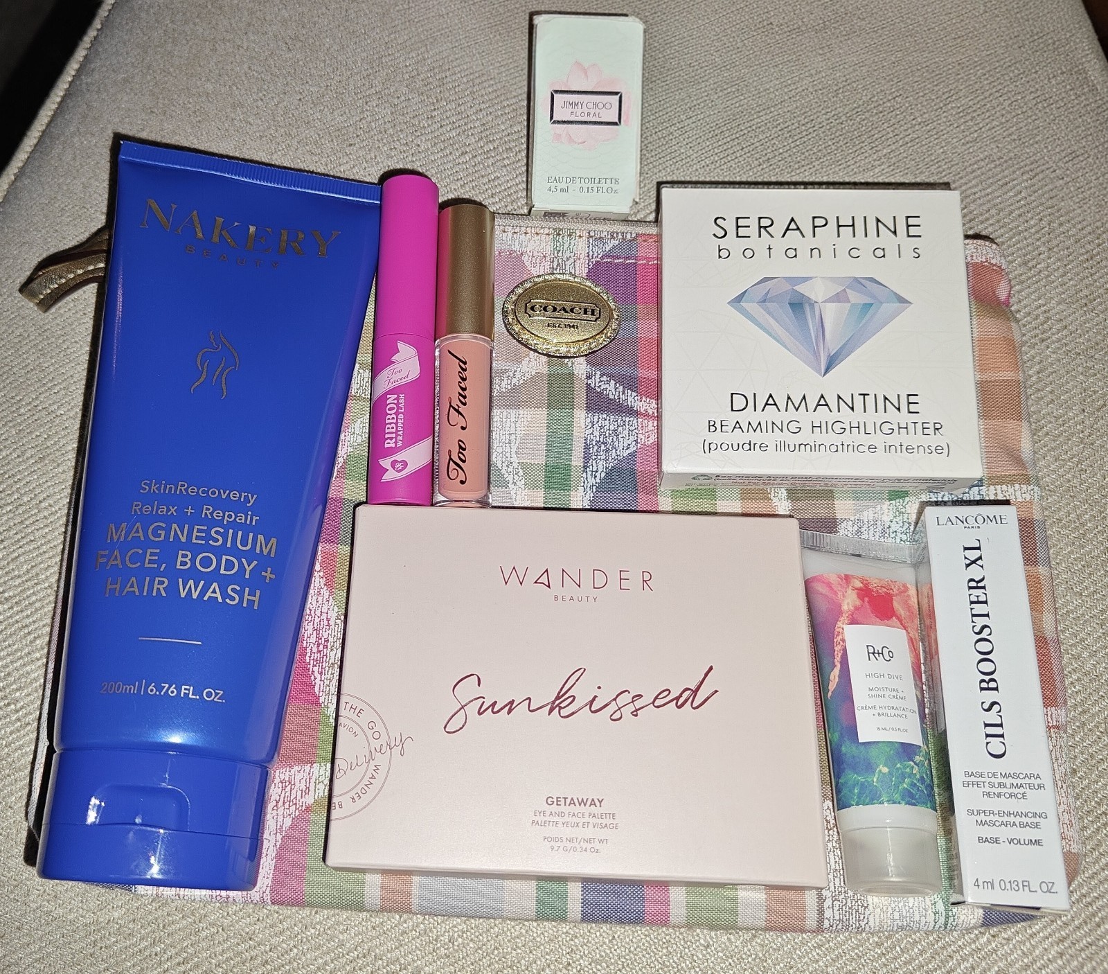 *Fancy Beauty Bundle Feat: Coach, Jimmy Choo,Nakery,Wander,Too Faced, Lancome +*