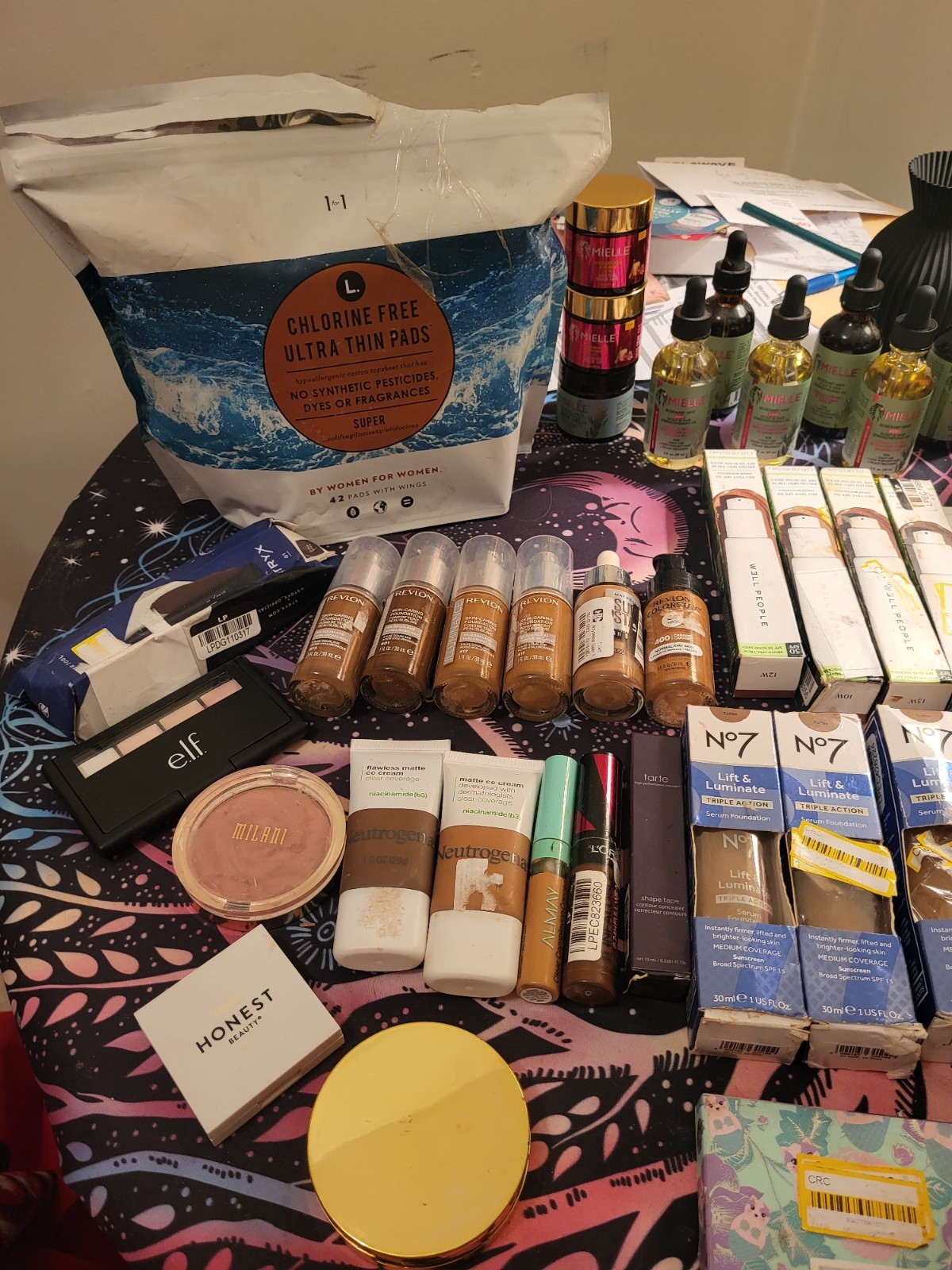 Mixed Beauty & Hair High End Bundle- Brown&Dark Skin Colors Predominantly