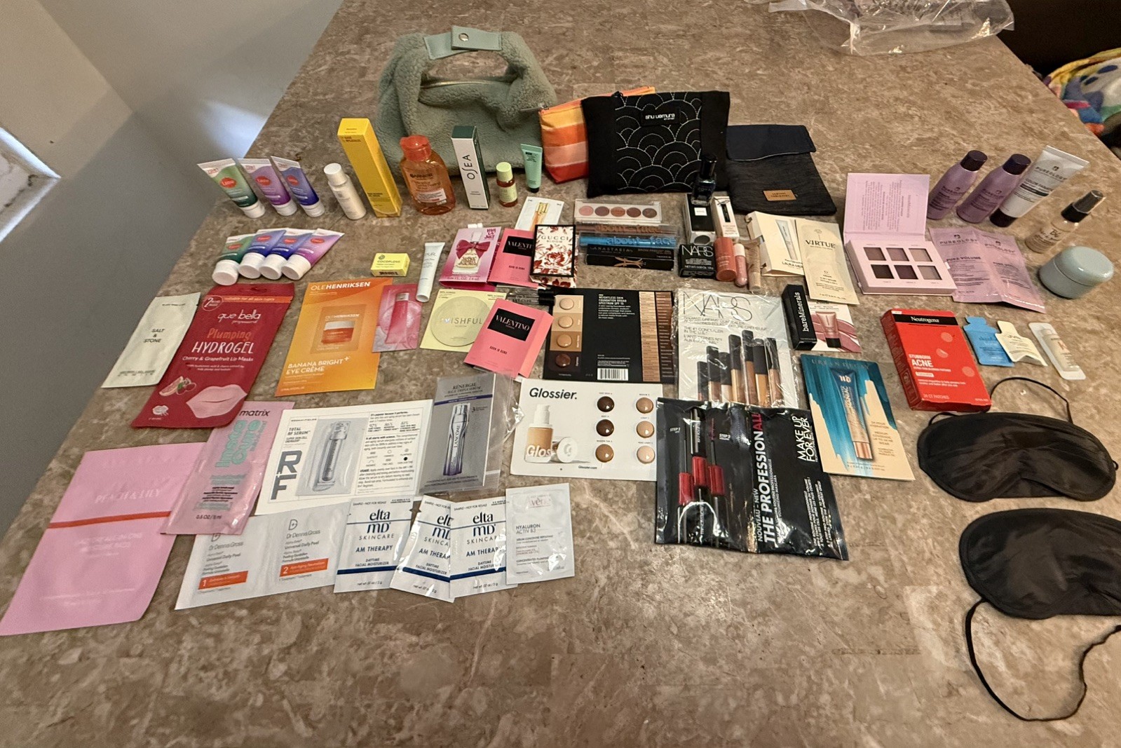 Mixed Lot Makeup Skincare Hair Product Perfumes Travel Bag Samples 50+ items