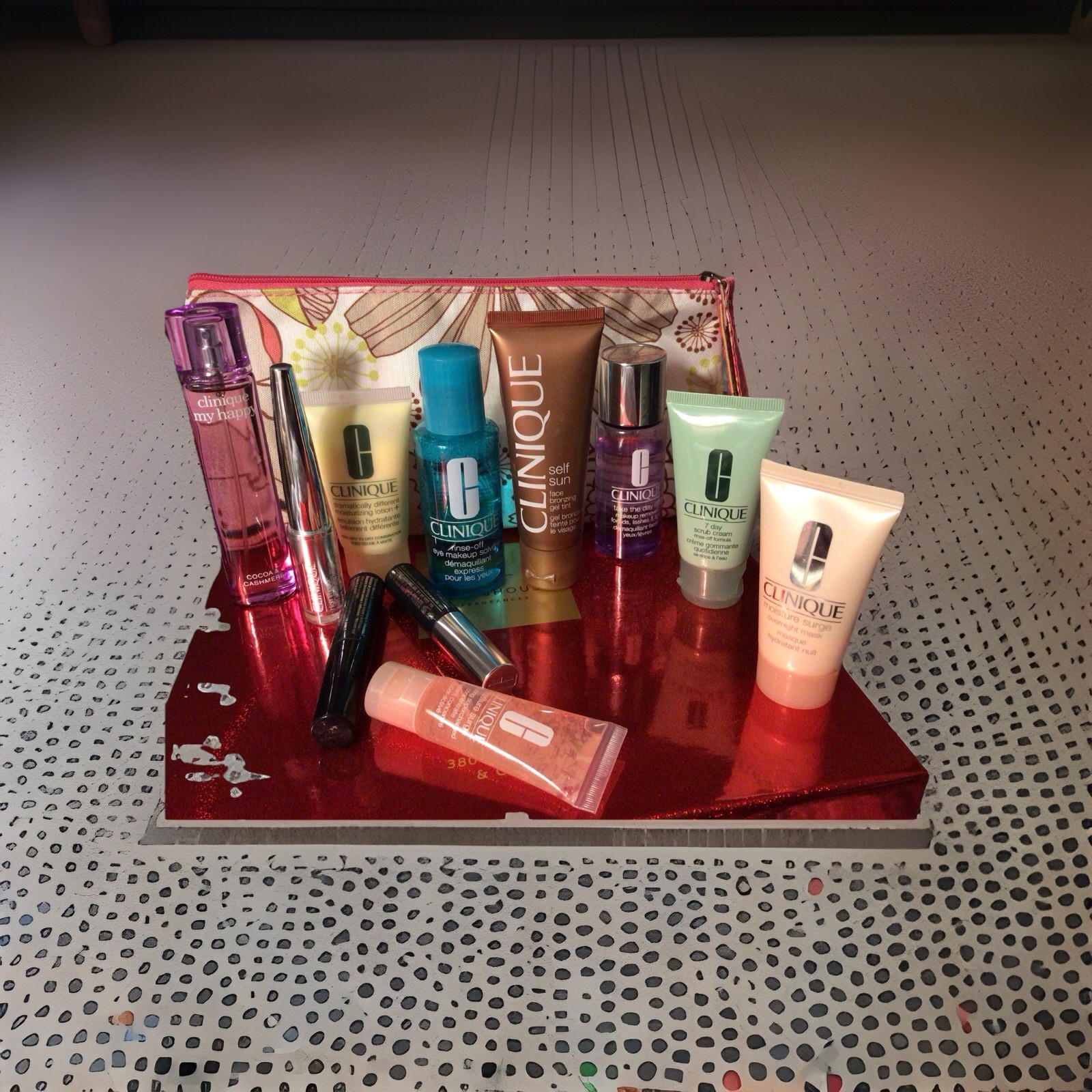 Lot Of 12 Clinique Products. New.Hard To Fine Items. Hypoallergenic. Free Gift.