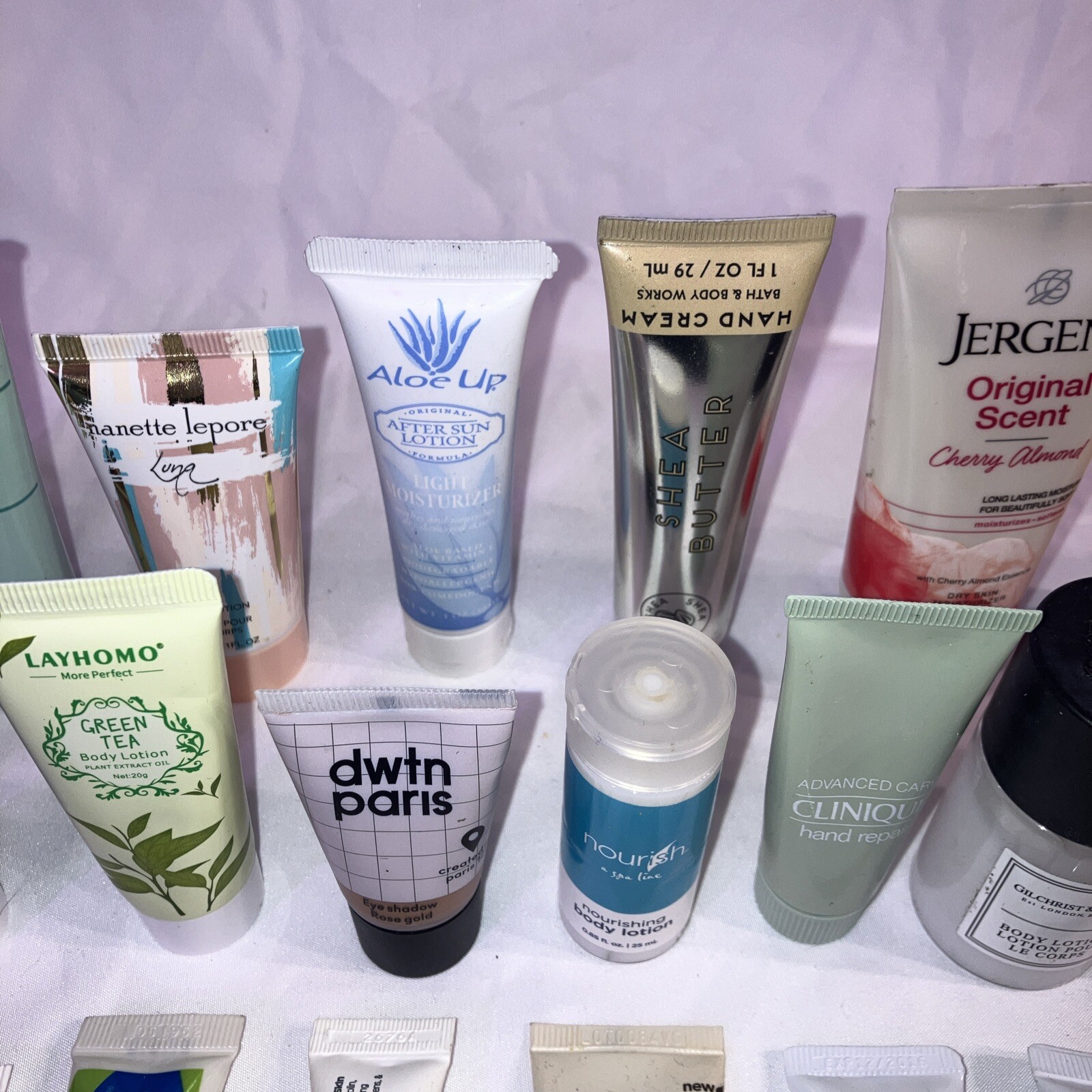 Health & Beauty Mix Products Lotions, Creams, 26- pc New.