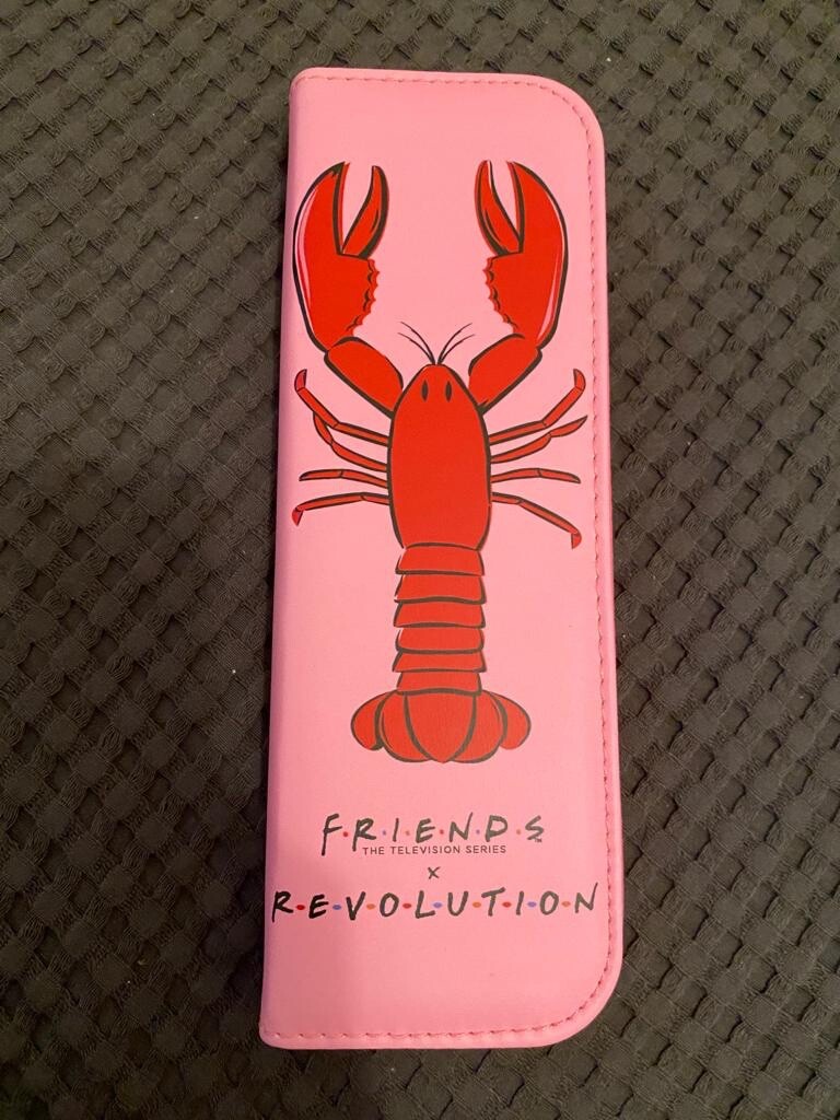 Revolution X, Friends, Lobster makeup Brush Set, 4 items