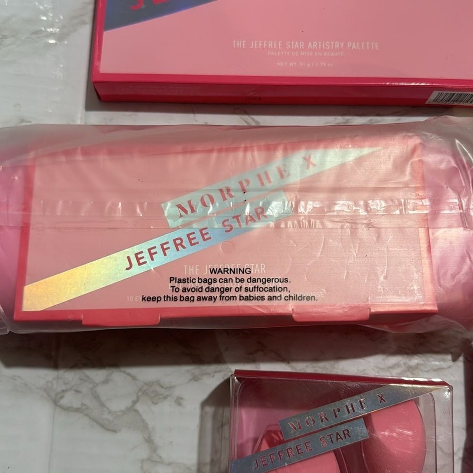 Jeffree Star morphe limited edition eyeshadow palette brushes lip gloss spray