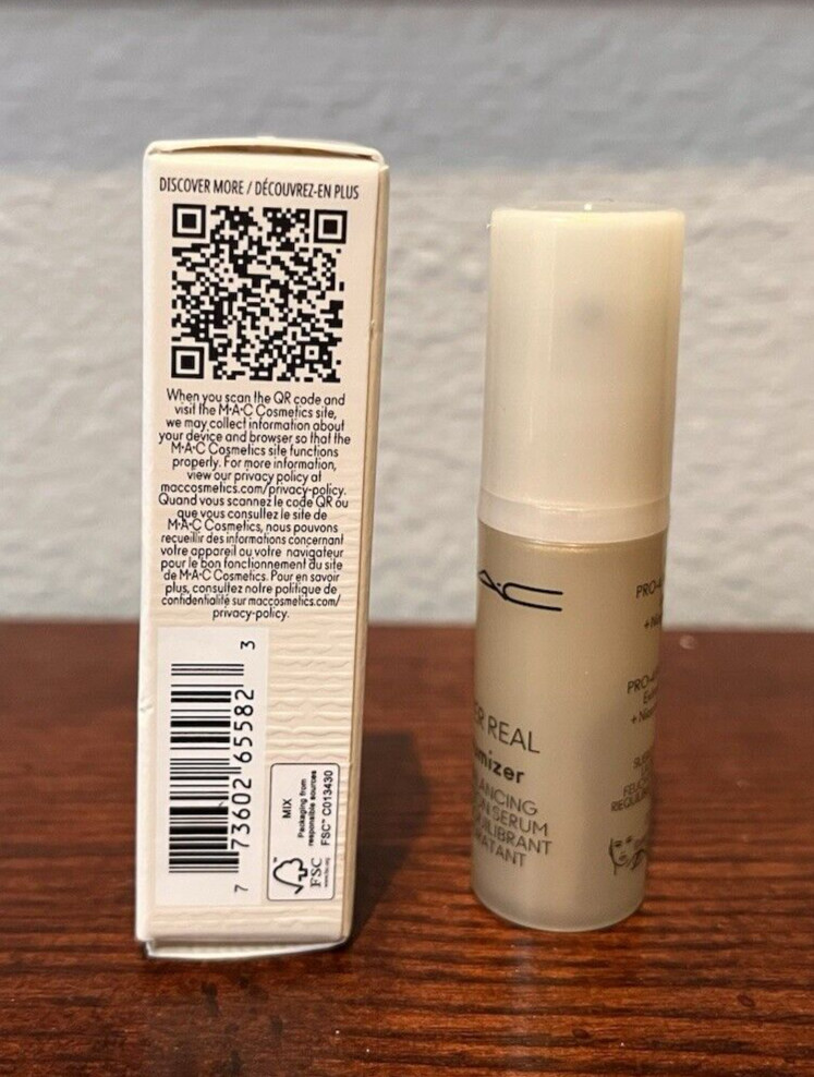 MAC Travel Lot PRIMER + MASCARA + SETTING SPRAY + POWDER FOUNDATION + HYPER REAL