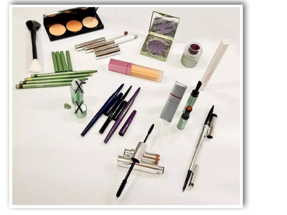 19 pc MALLY All About Eyes !! Shadows Concealers Liners Mascara