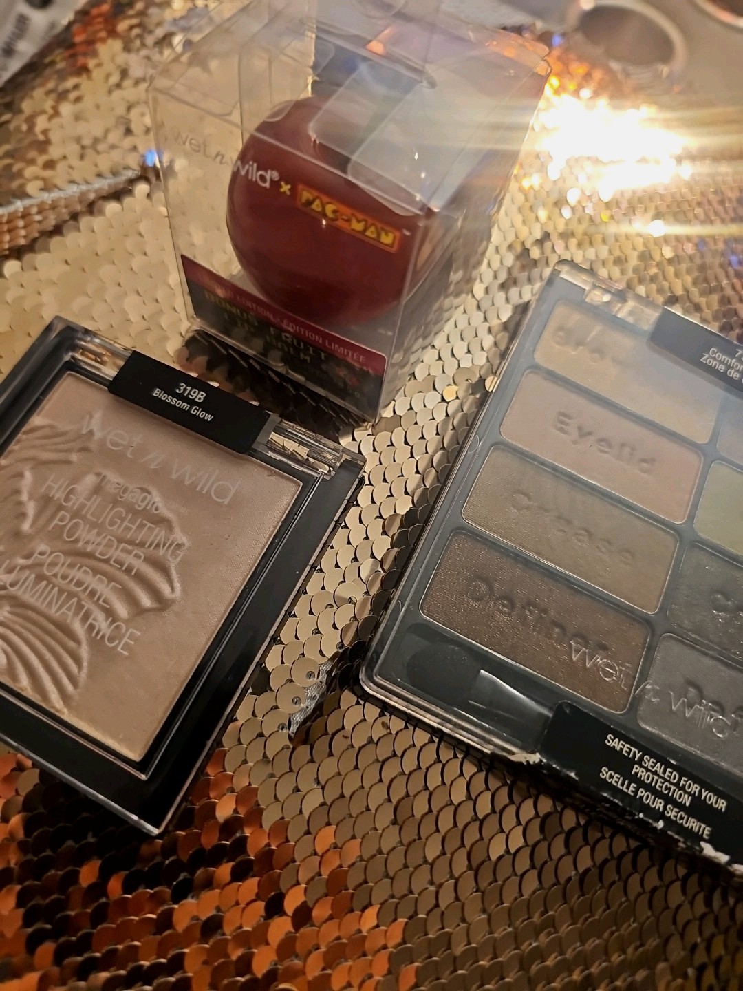 Fun Wet N Wild Trio Discontinued Pac Man Lip Balm, Eyeshadow & Highlighter!