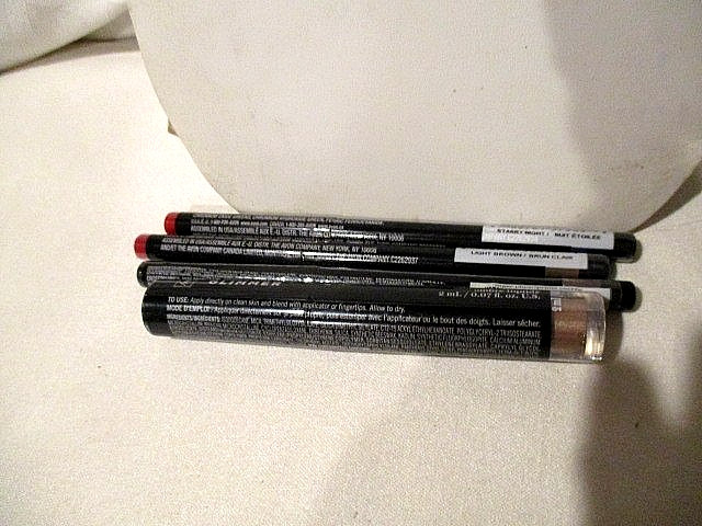 AVON Liquid Eyeshadow Fools Gold/Brow Glimmerstick Light Brown/Sugar Plum & Blue