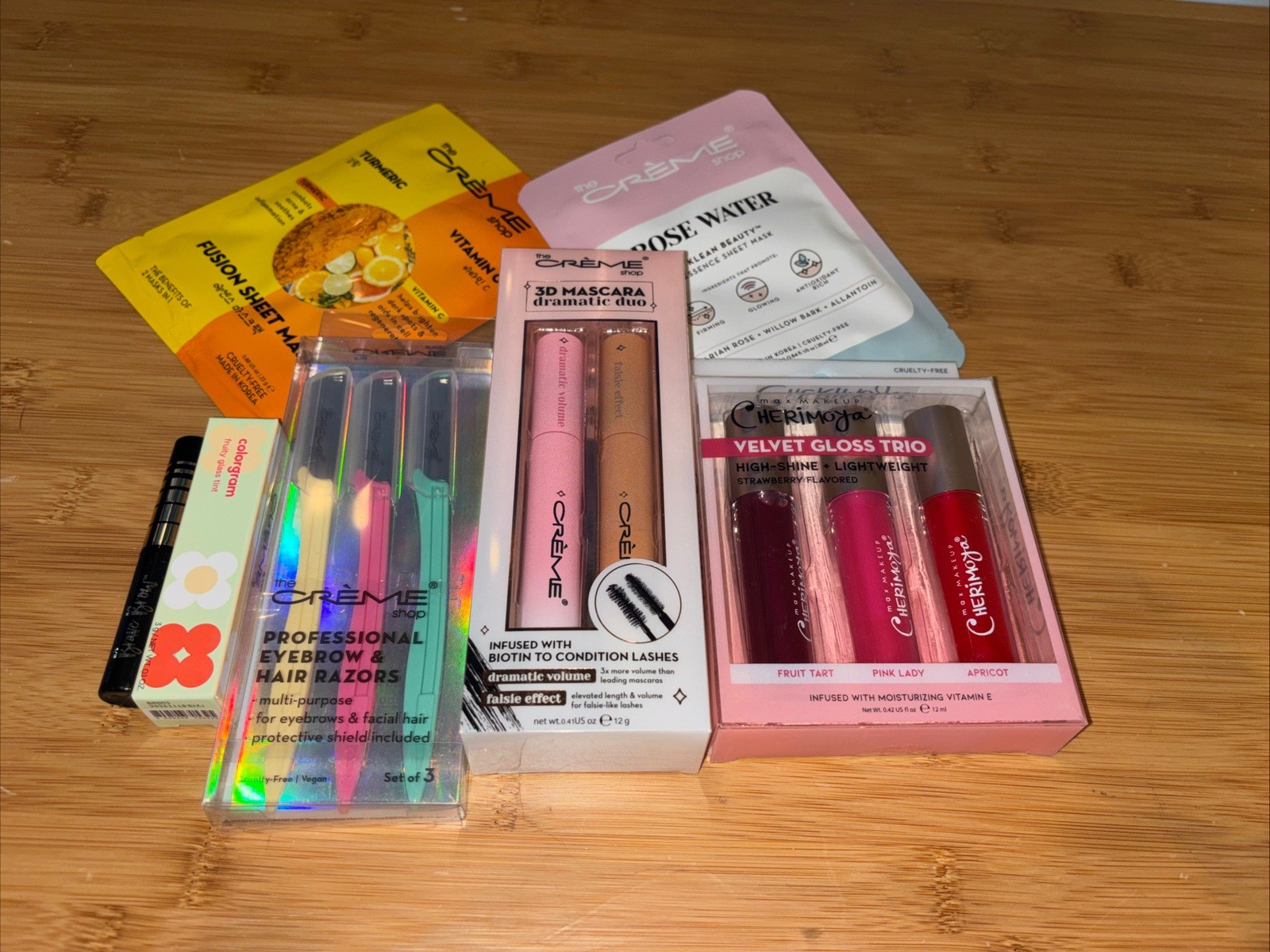 HUGE K-Beauty Skincare Makeup Lot Bell beauty￼Units CrèmeShop Colorgram
