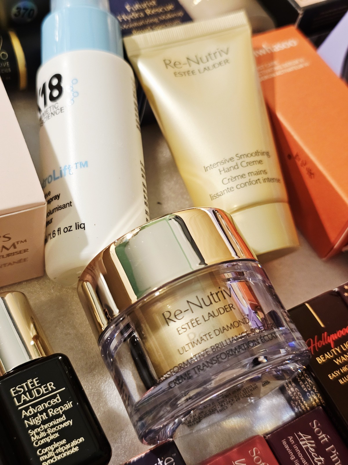 $2500+ Value High End Lot! Beauty & Skincare! WHOLESALE LOT!