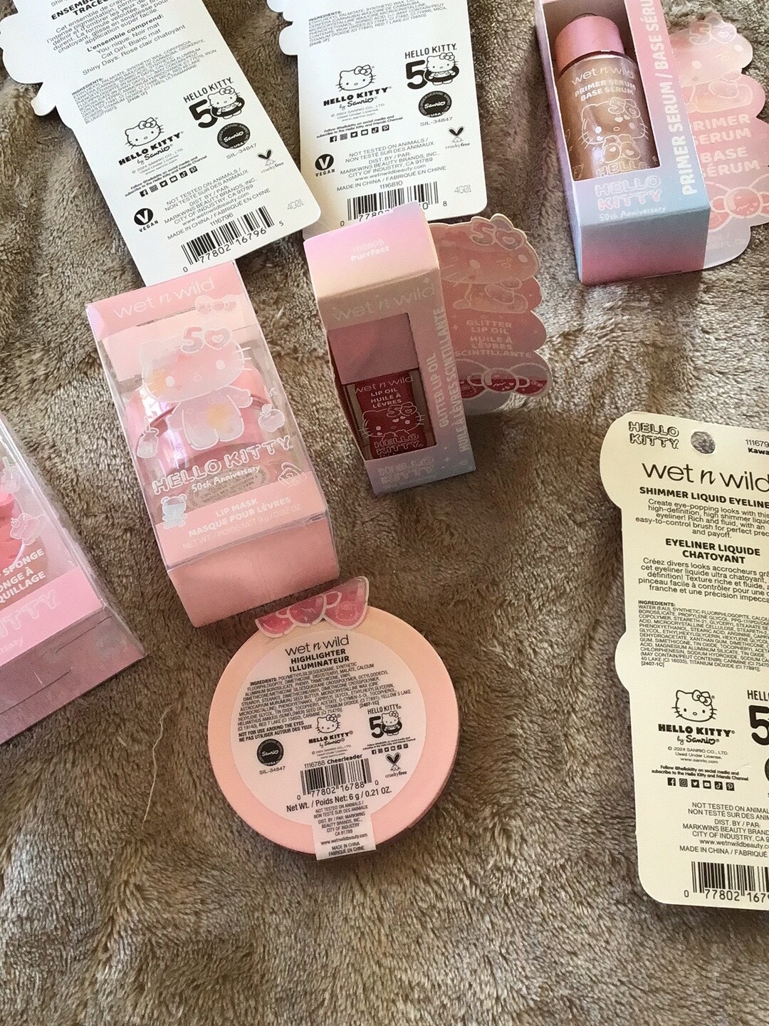 Hello Kitty Holidays 10 Pcs Set Wet n Wild Eyeliner Lip Mask Oil Primer Sponge