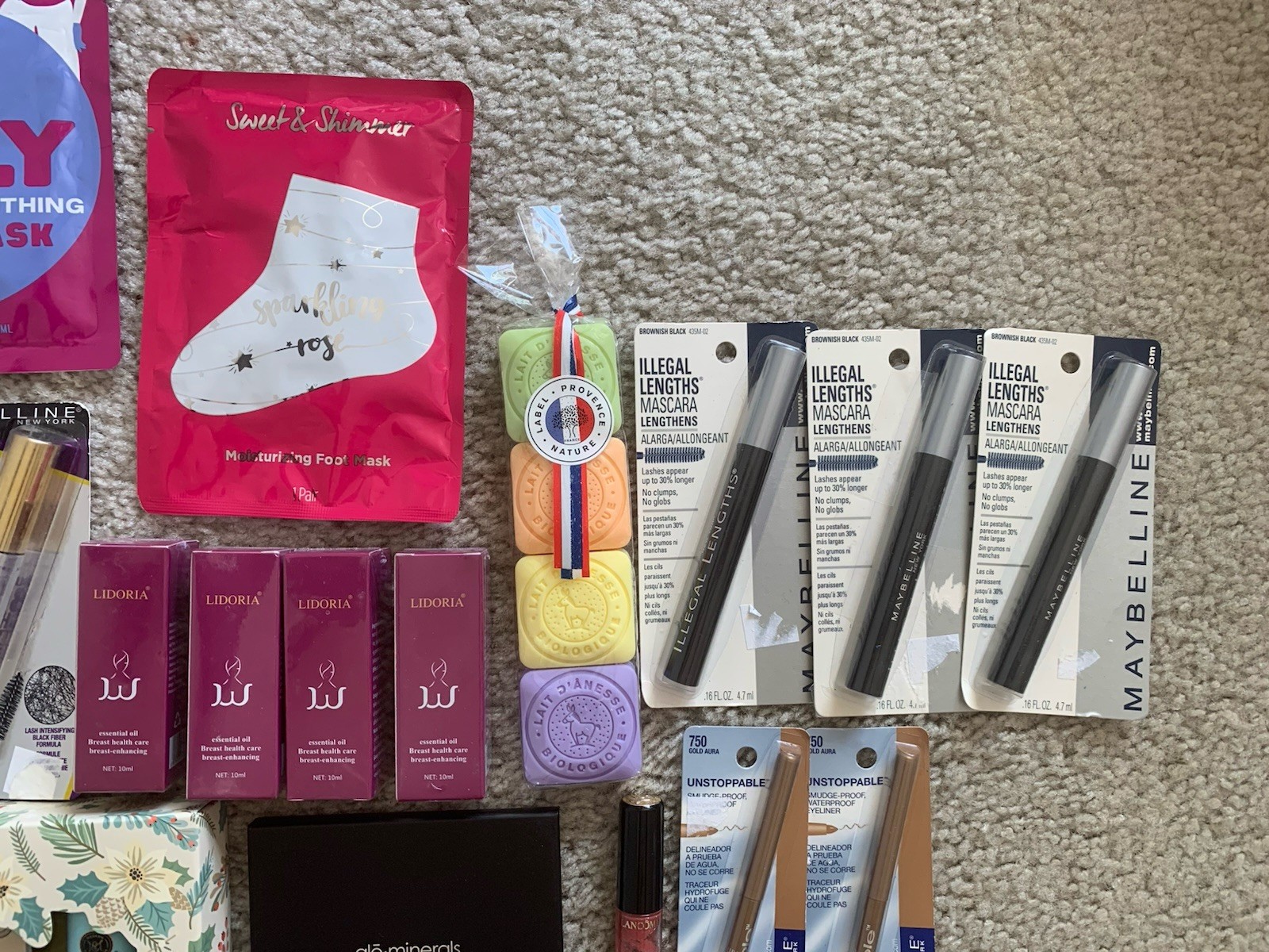 Huge Beauty Lot 50+ Items Makeup Skincare Maybelline Covergirl Reseller Bulk