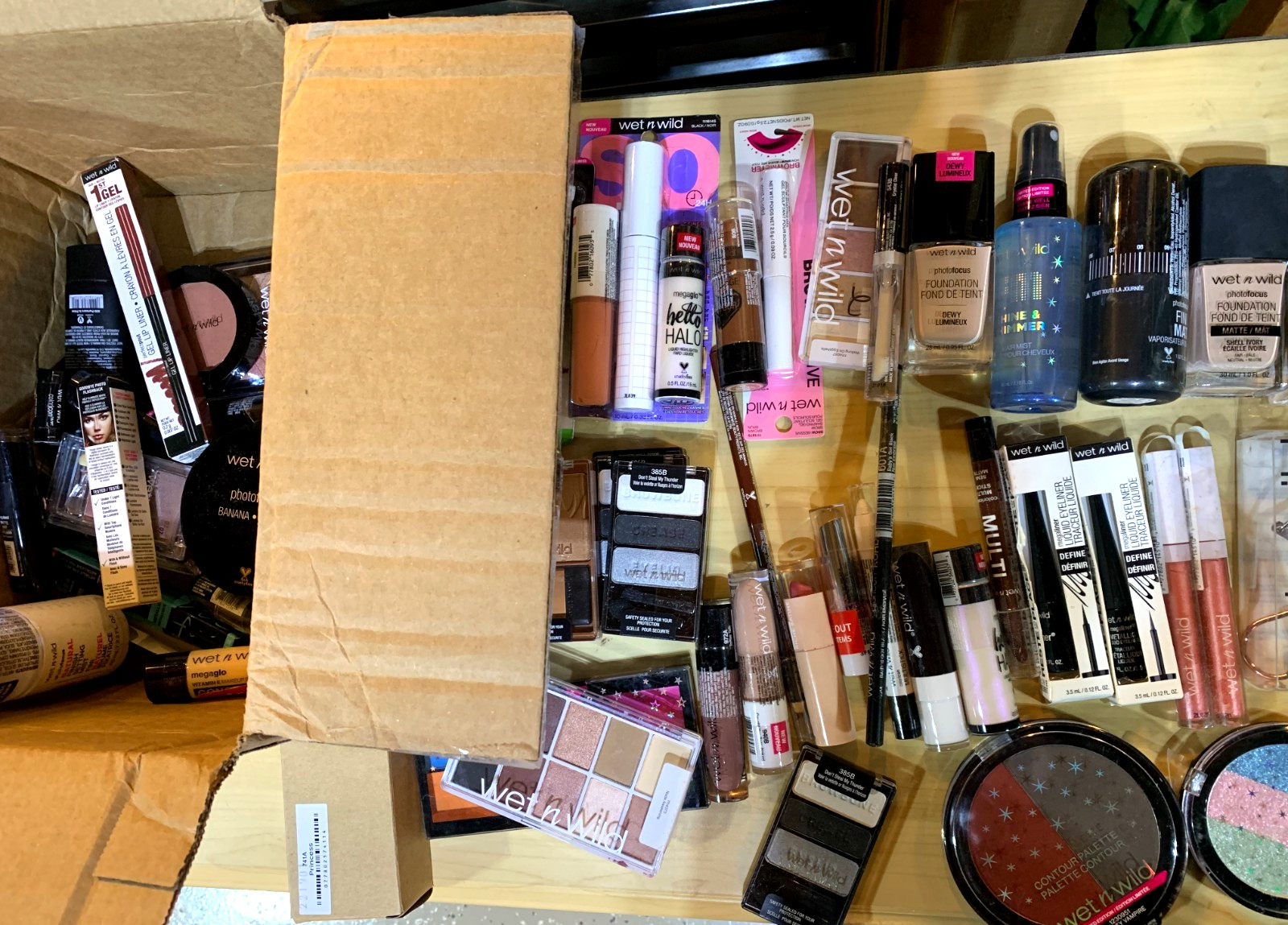 Wet n Wild Assorted Cosmetics (Lot of 62 plus bonus) New & Unused Shipping #69