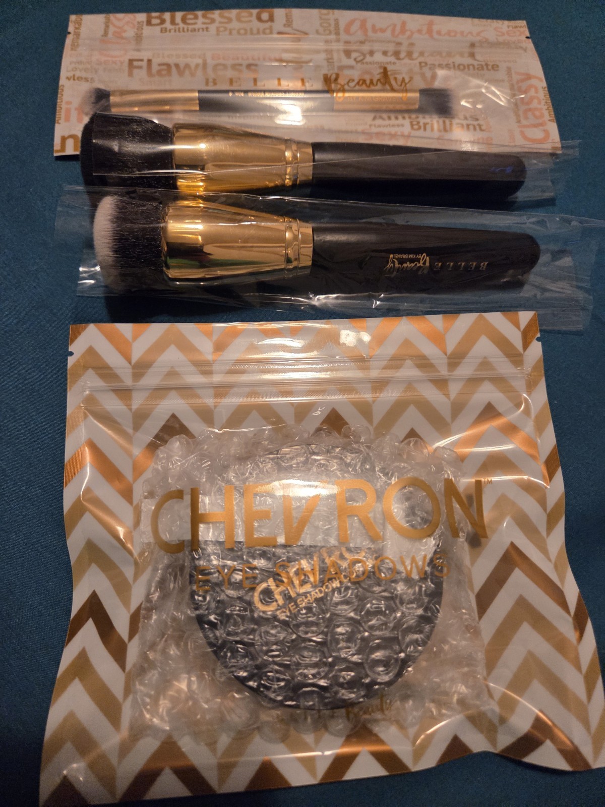 New Belle Beauty Bundle. 18 Piece + Maleficent Bag. NIP. $500 MSRP. #289