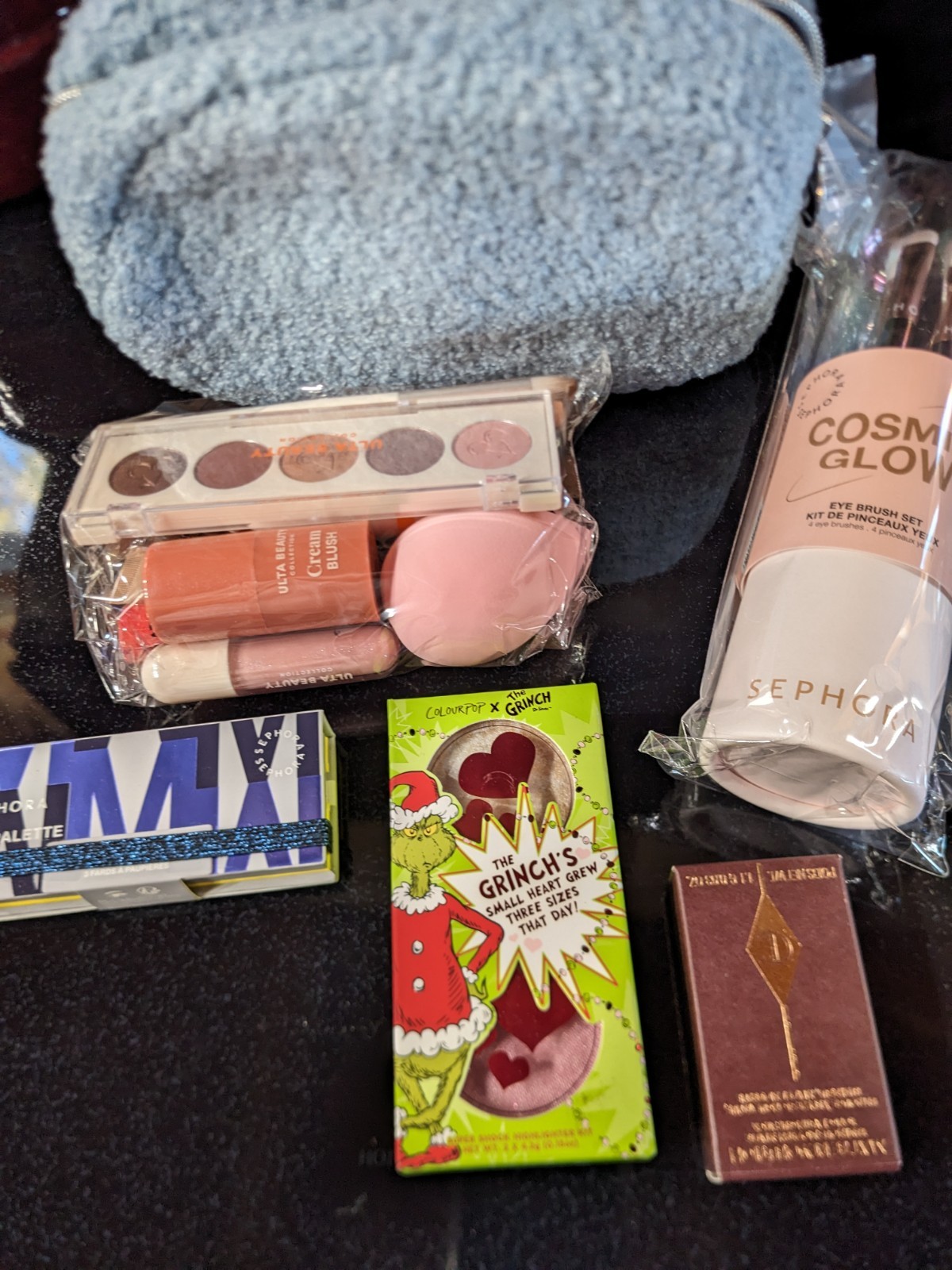 Mixed Beauty Bag Ulta & Sephora Eye Shadow, Grinch’s Highlighter, Sephora Brush