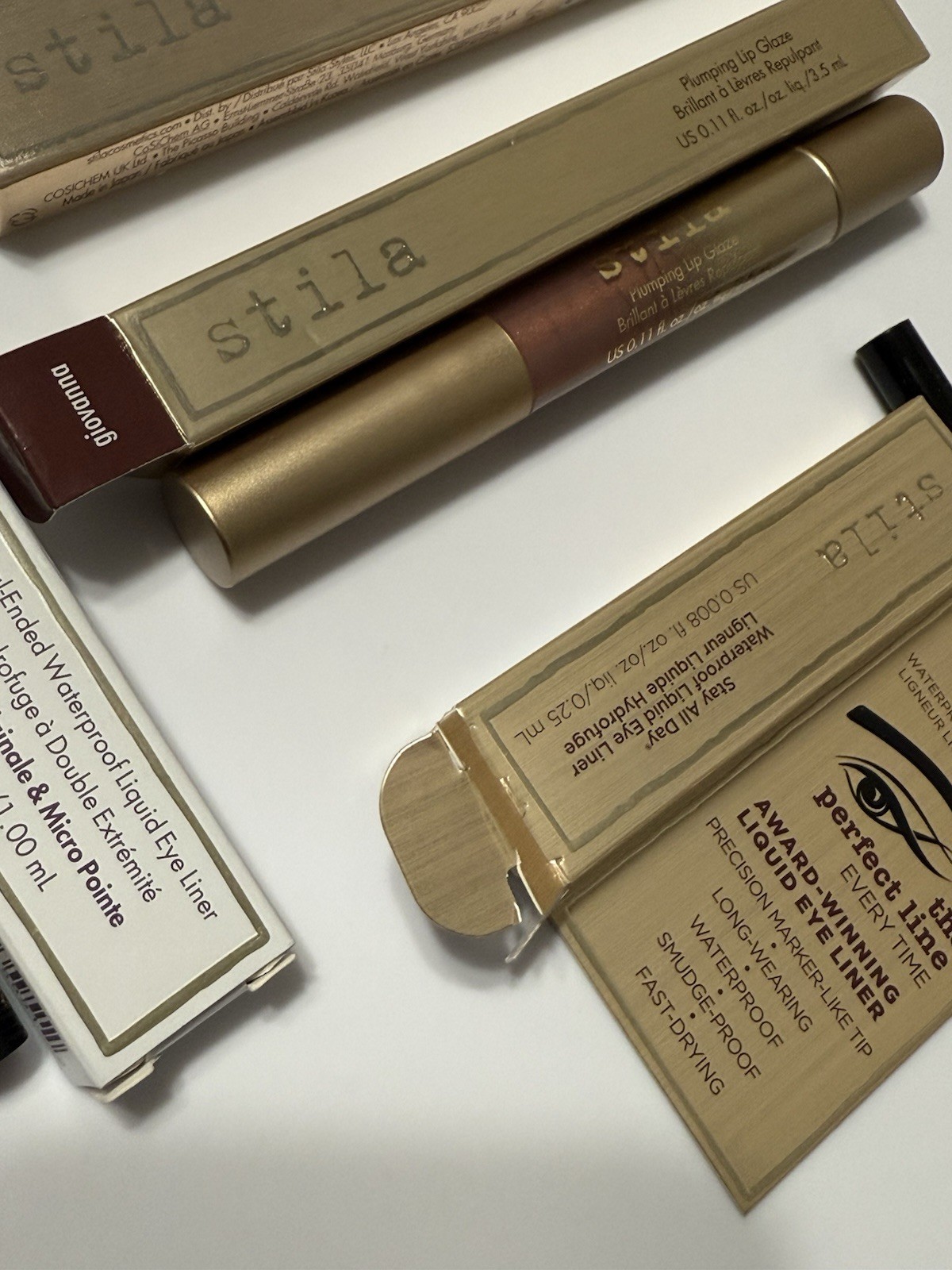 Stila Cosmetics Full-Size – Lip And Eye bundle