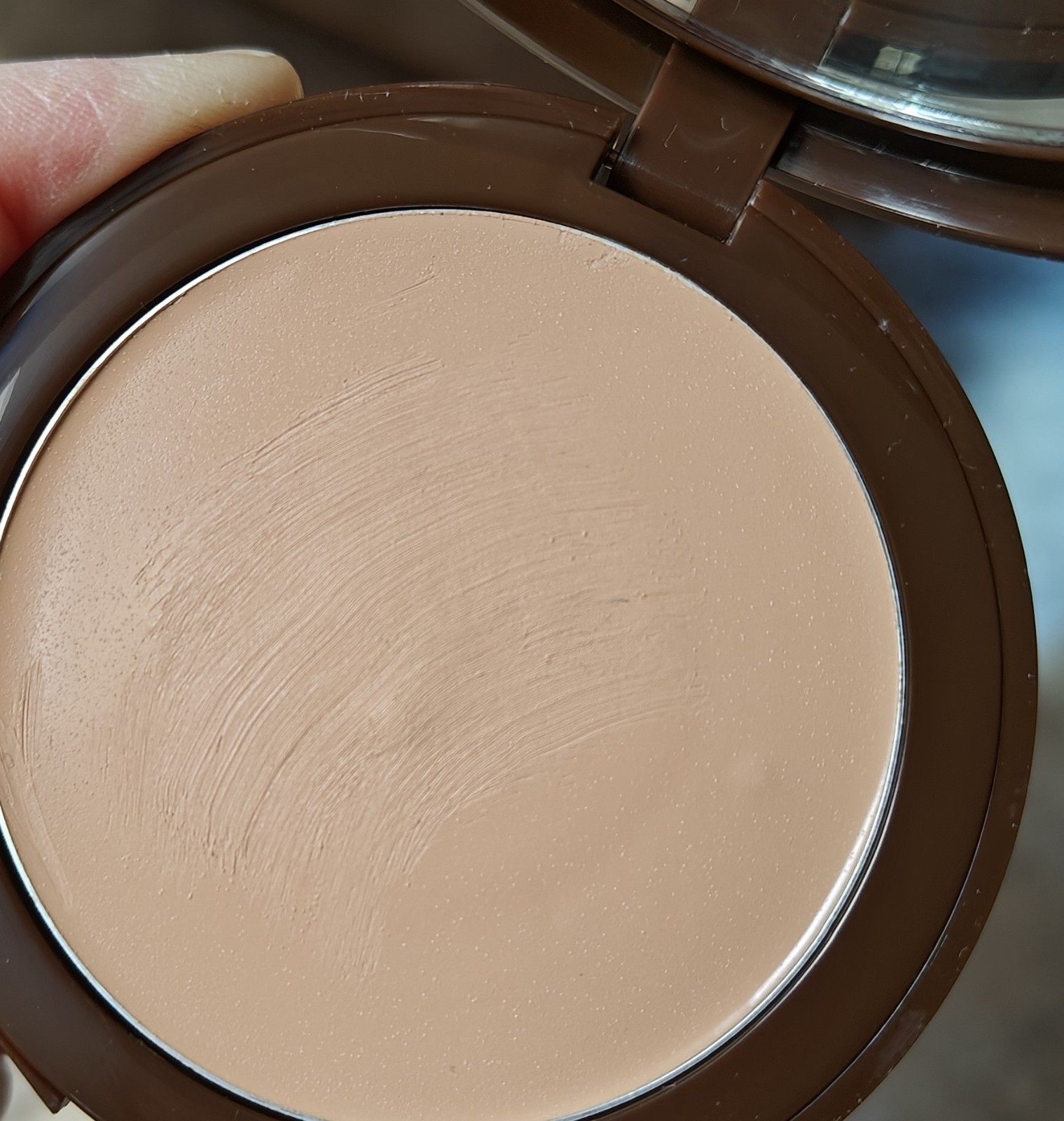 Beauty Bundle Feat: Jimmy Choo, Tarte, Dibs, Ready To Wear, Eyeko, Colorgram ++