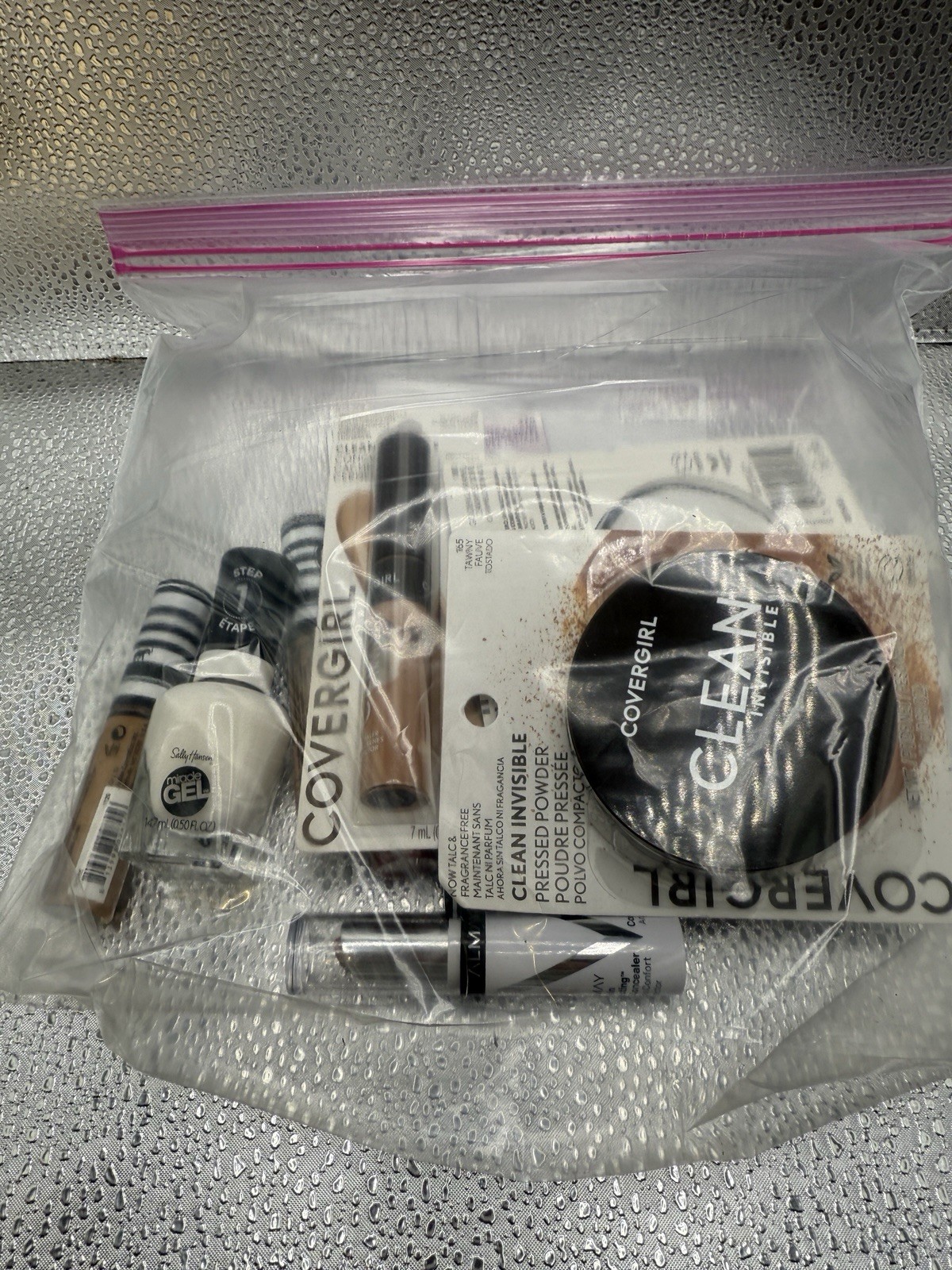 Makeup lot Bundle Various Brands 10 Pieces!