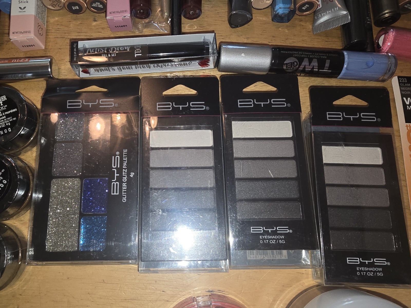 150+Pcs Health And Beauty Mixed Makeup Lot Maybelline Covergirl BYS Rimmel