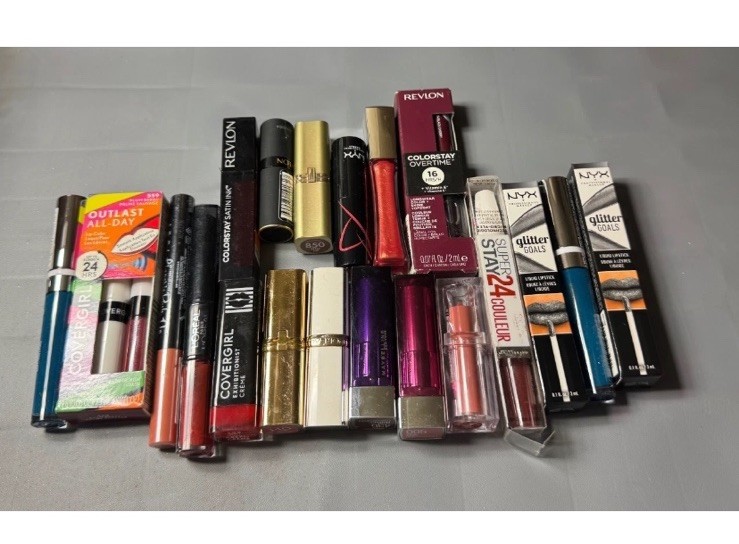 (50 Pcs) Beauty Makeup Mixed Cosmetics Brand New!💋