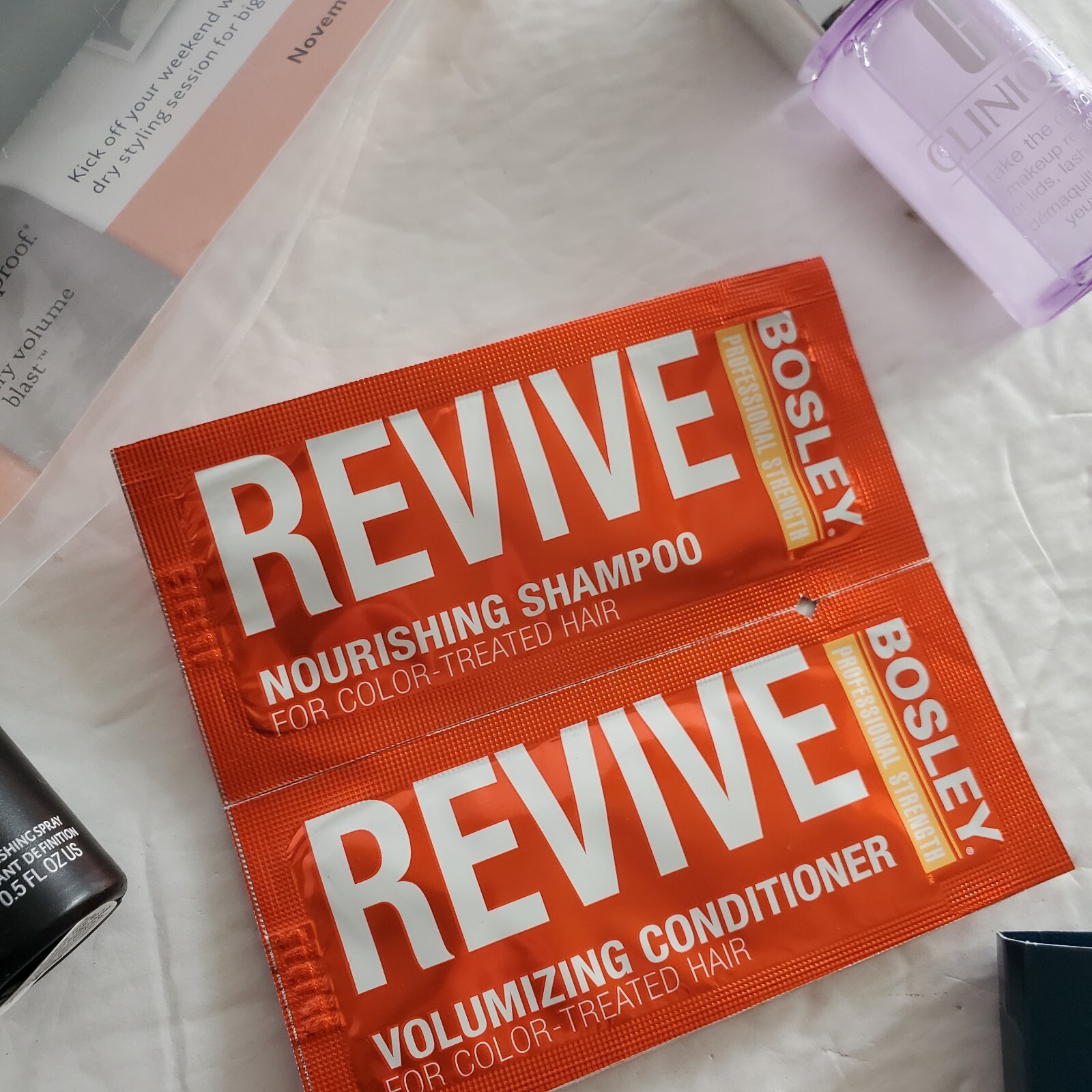 Lot of 20+ Deluxe/Travel/Sample Sized (Hair/Skin/Makeup/Perfume) Beauty Products