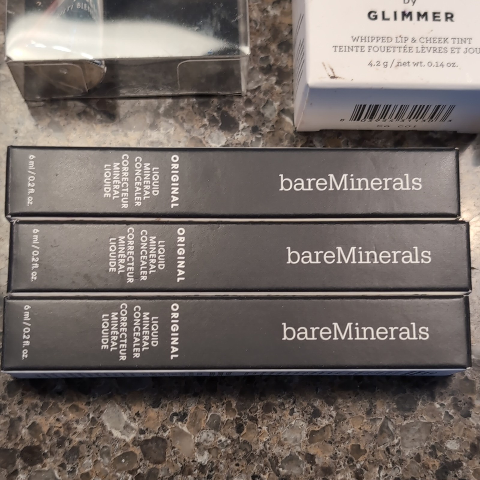 bareMinerals Original Foundation SPF 15 + Concealer + Smashbox Lip + e.l.f.