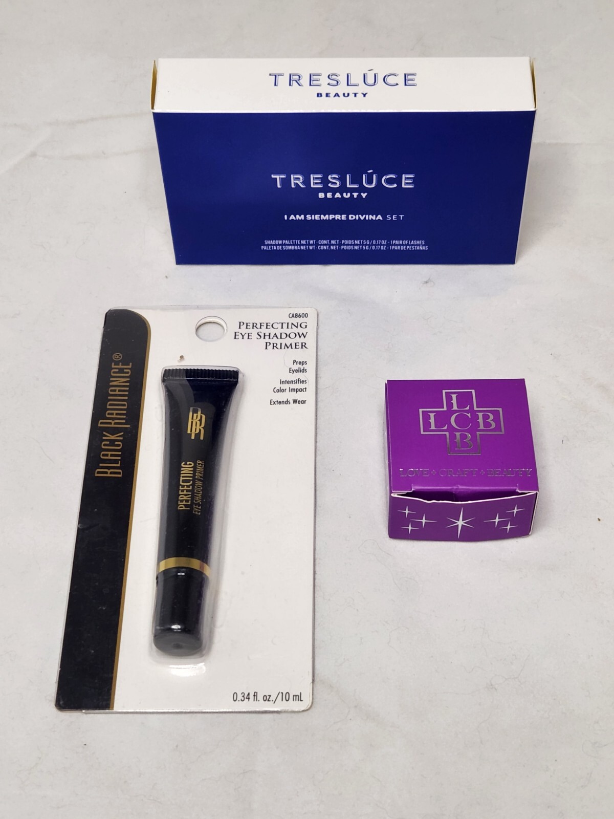 Makeup. Includes Eye Shadow Primer, False Eyelashes, & All-Over Glow/Gloss..NEW