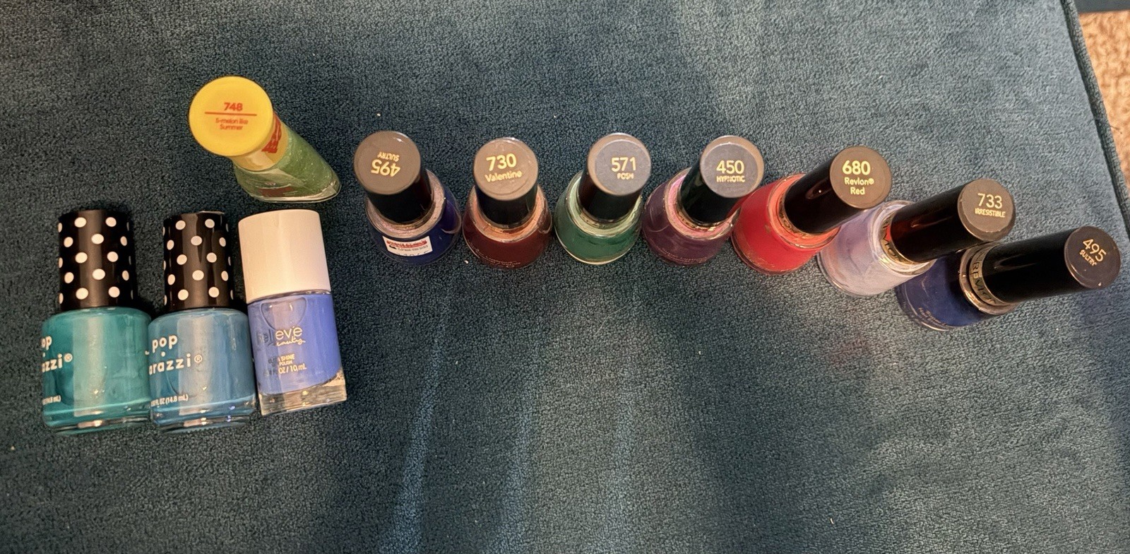 Mixed Brands Makeup Lot: CoverGirl Clean Matte Powder, L’Oréal Voluminous