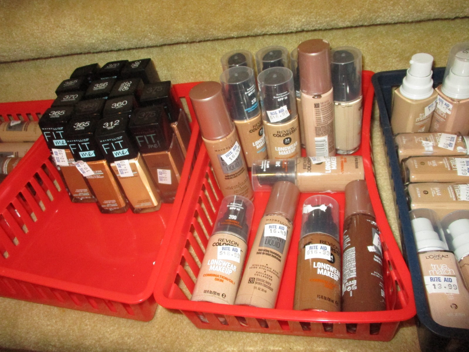 49 pc lot ! NEW L’oreal maybelline revlon foundation makeup