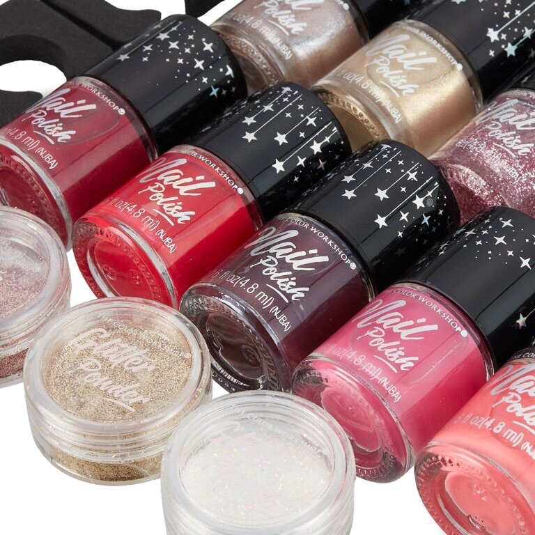 The Color Workshop Nail Pail 15 Piece Nail Polish Gift Set Brand New